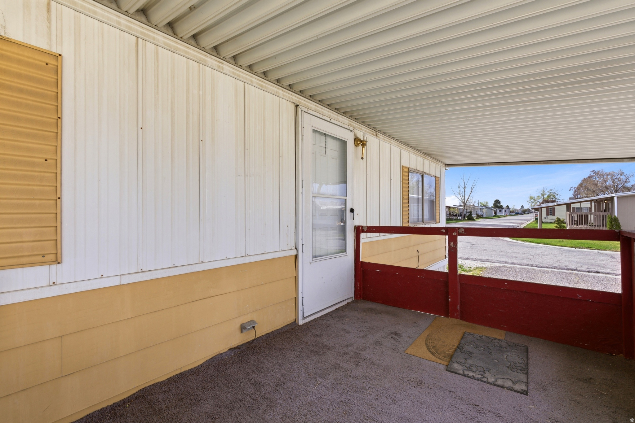 main property photo 14