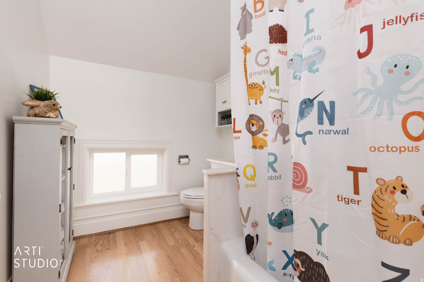 main property photo 34