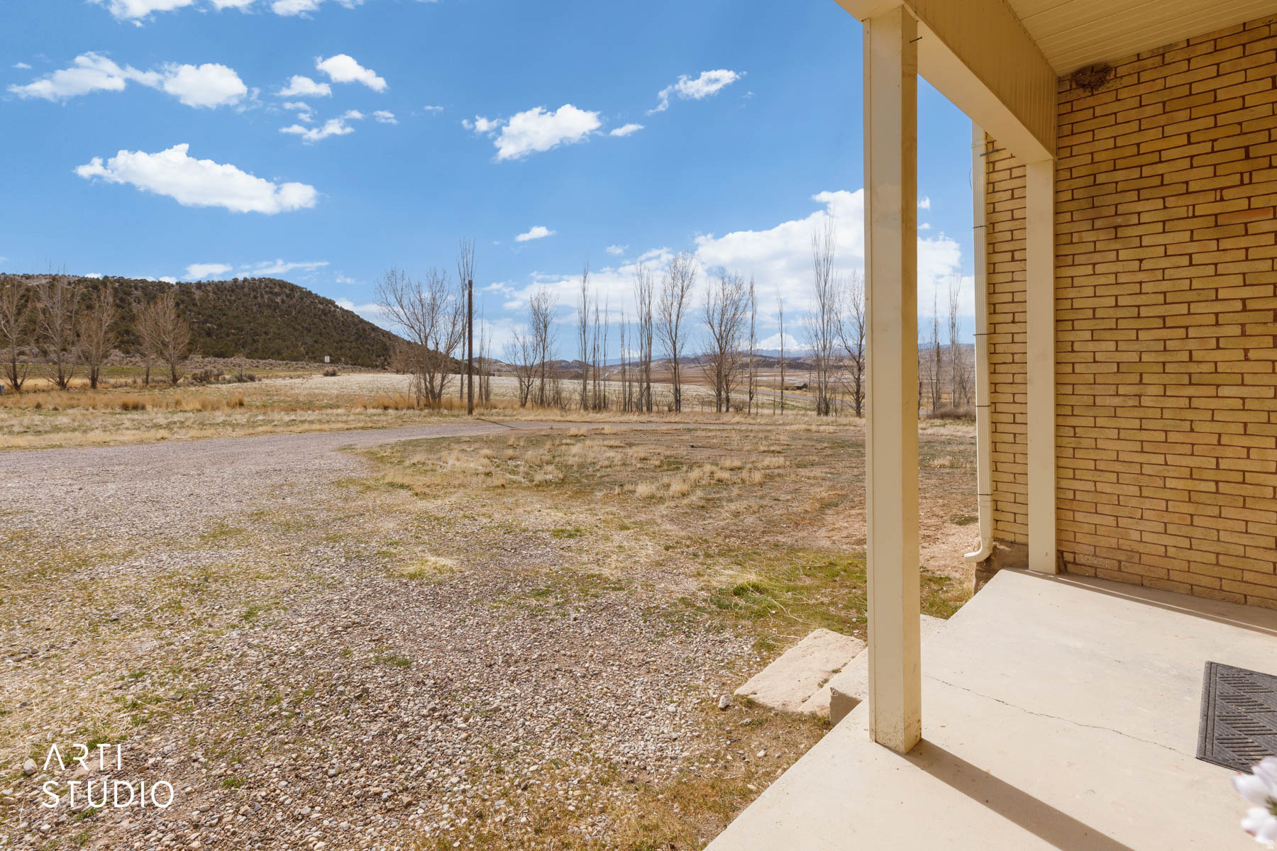main property photo 41