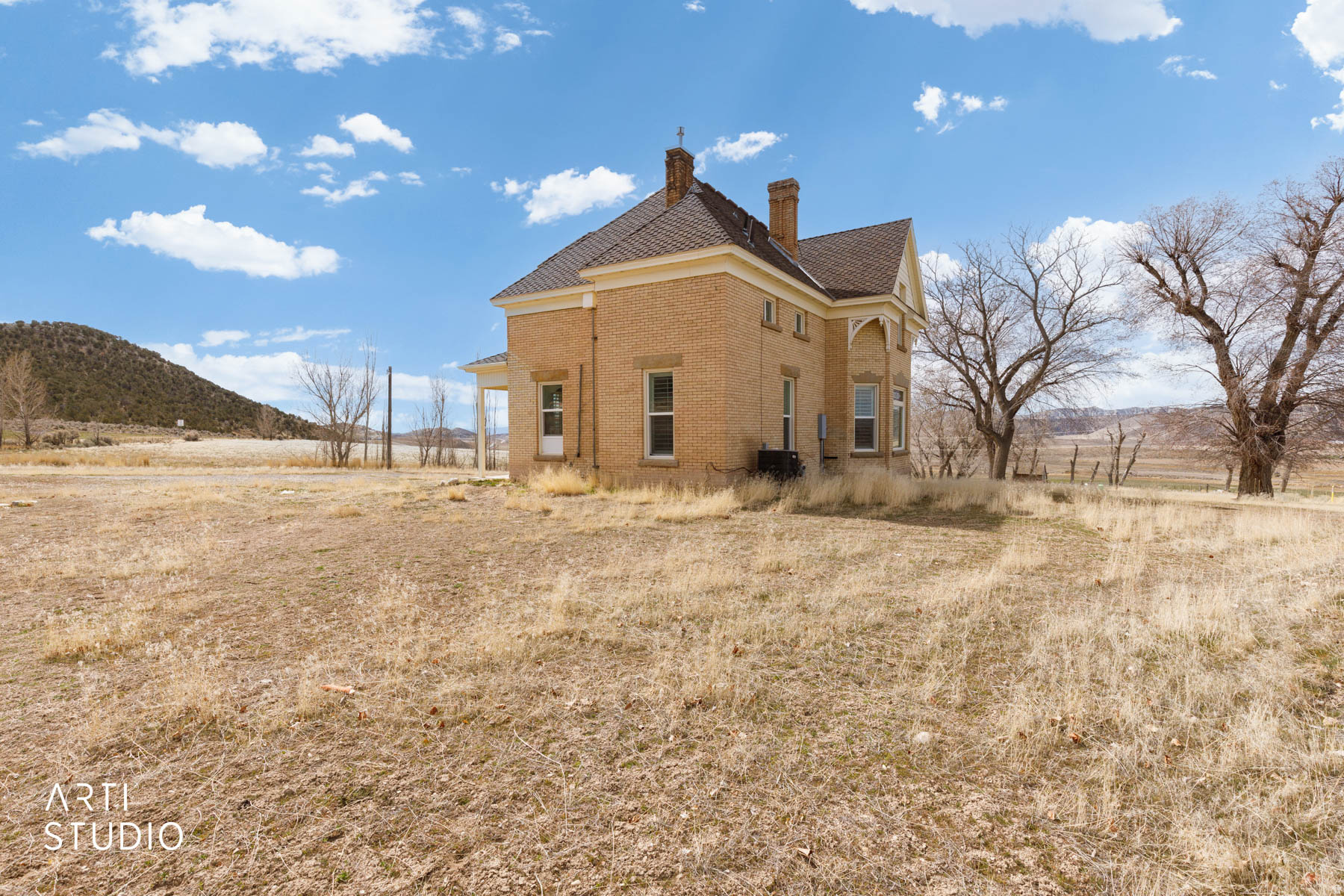 main property photo 42