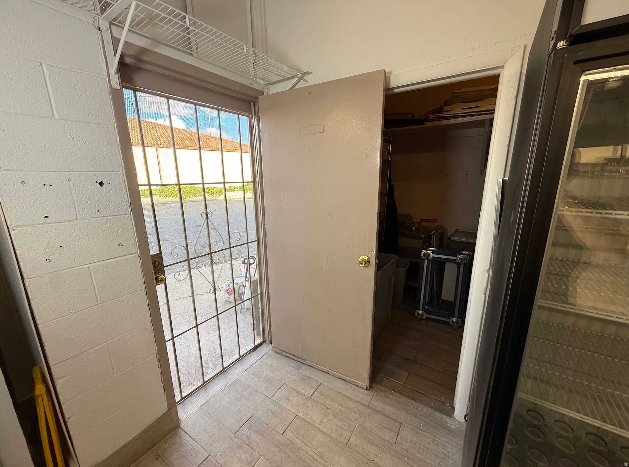 main property photo 49