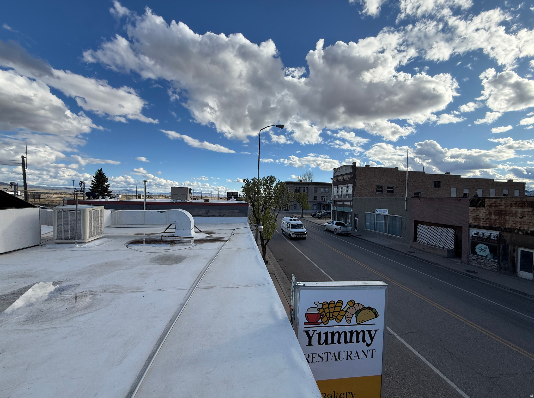 main property photo 59