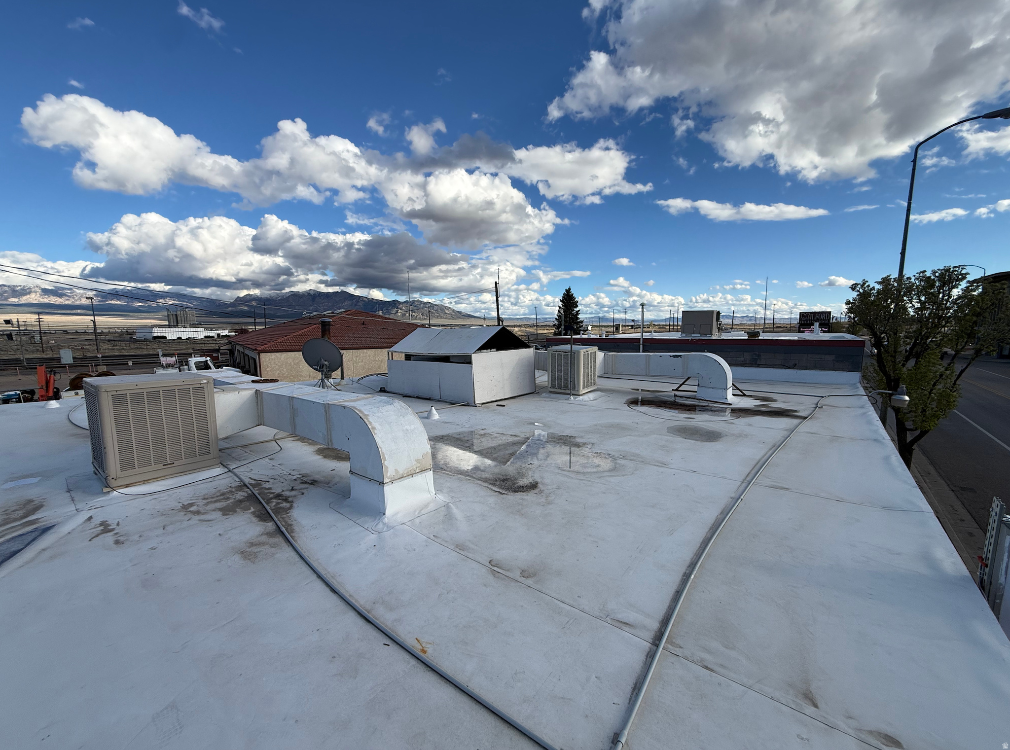 main property photo 61