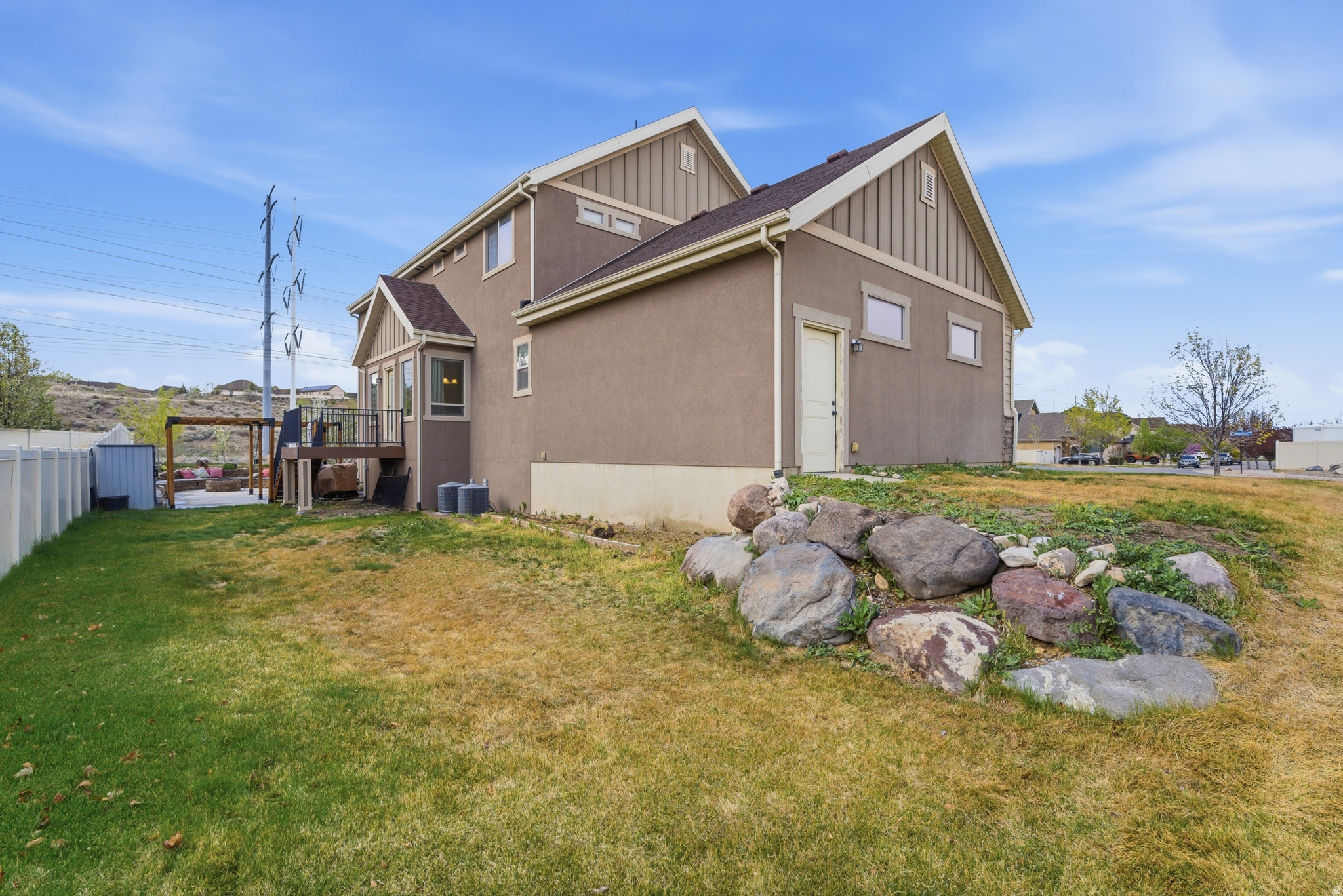 main property photo 44