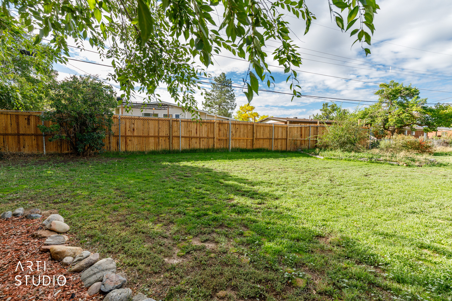 main property photo 22