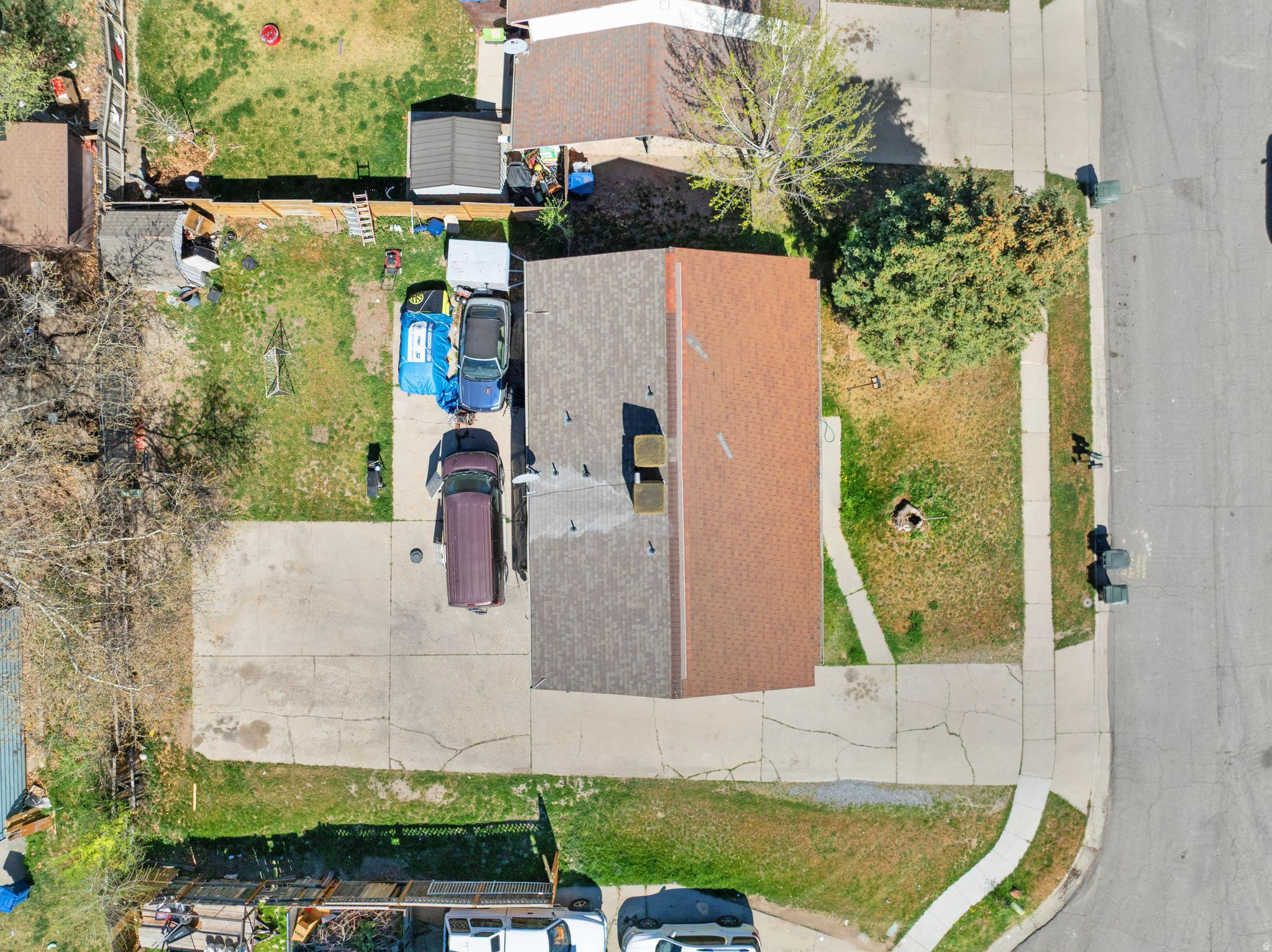 main property photo 20