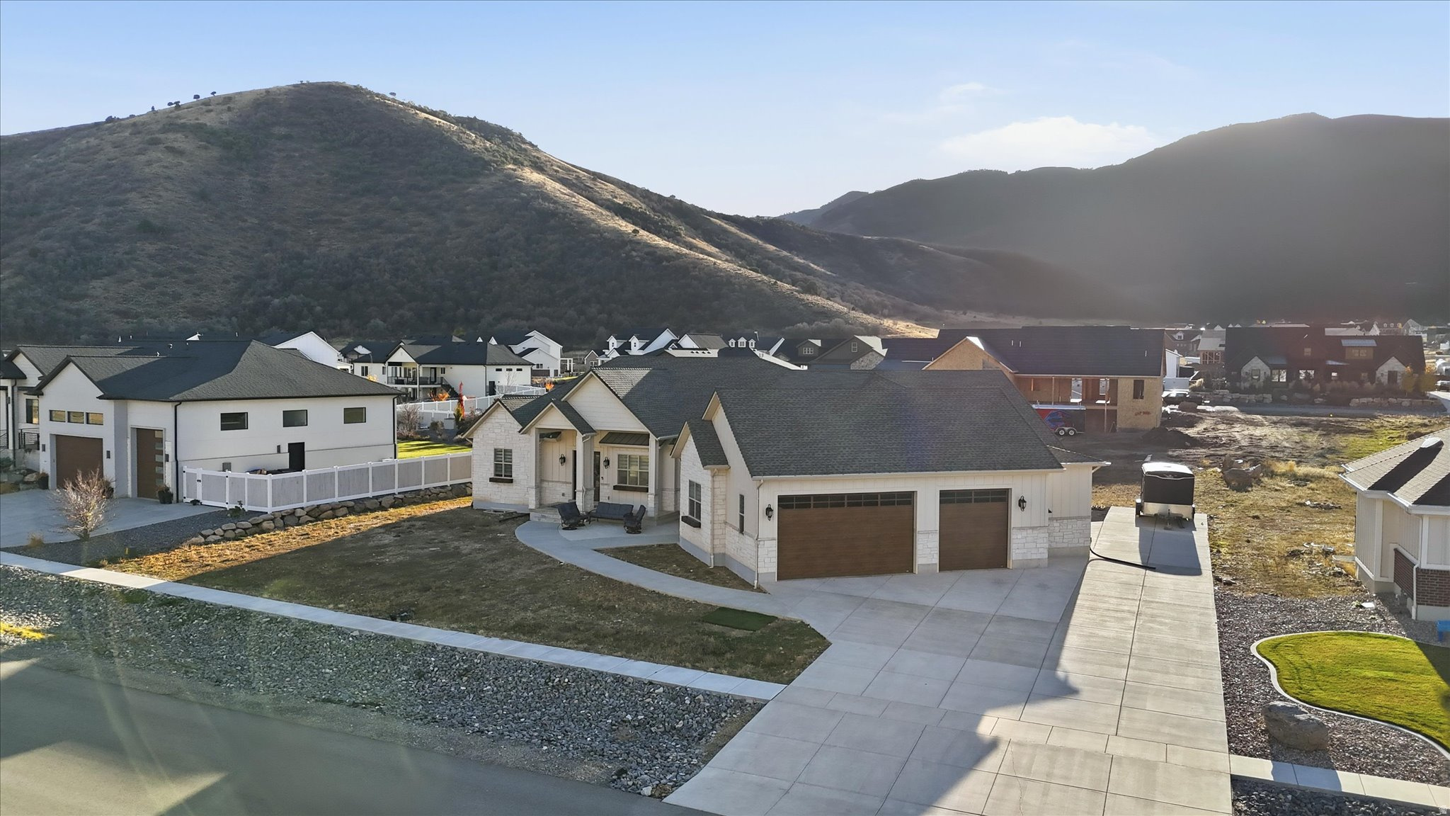 main property photo 75