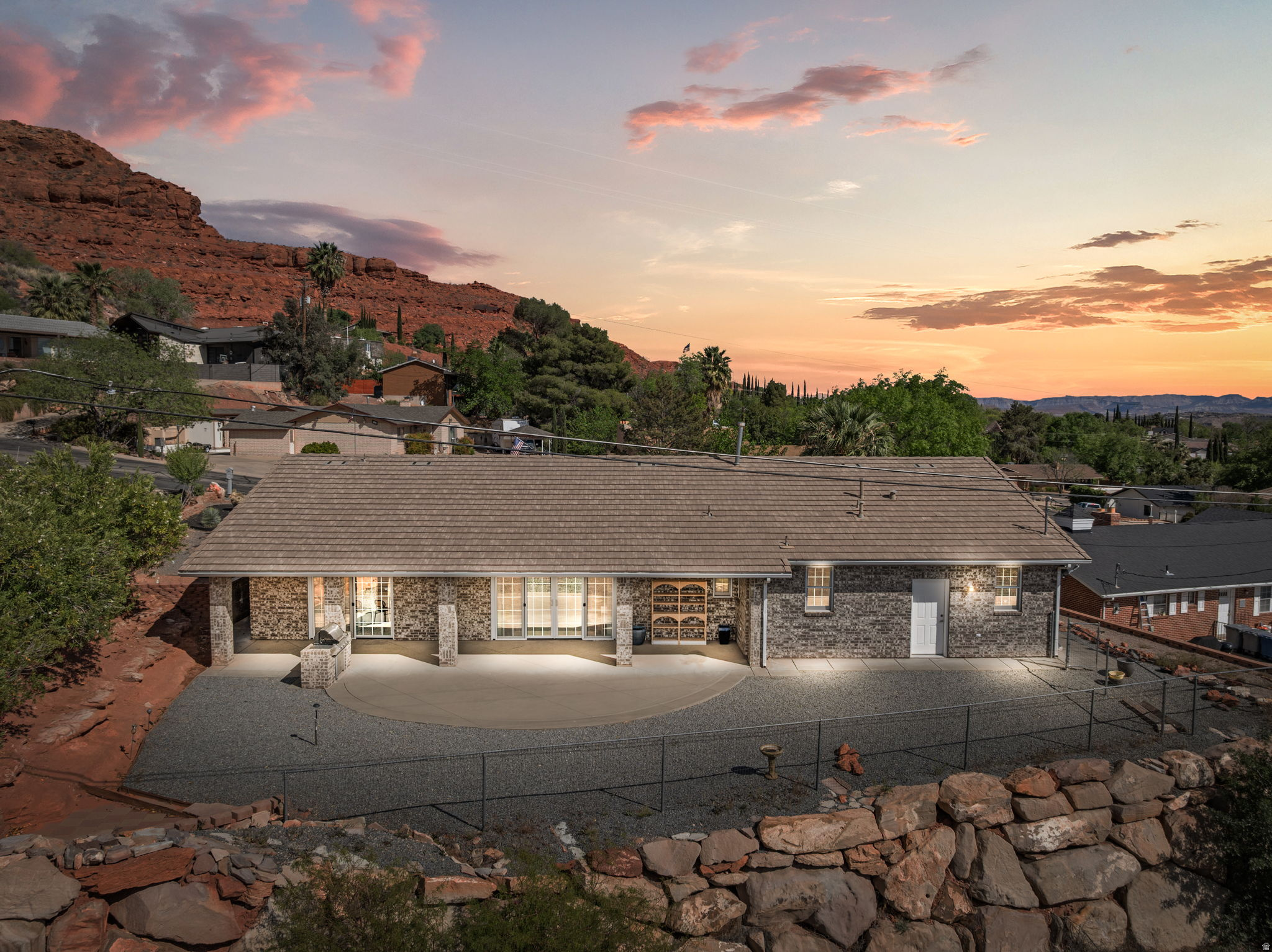 main property photo 41