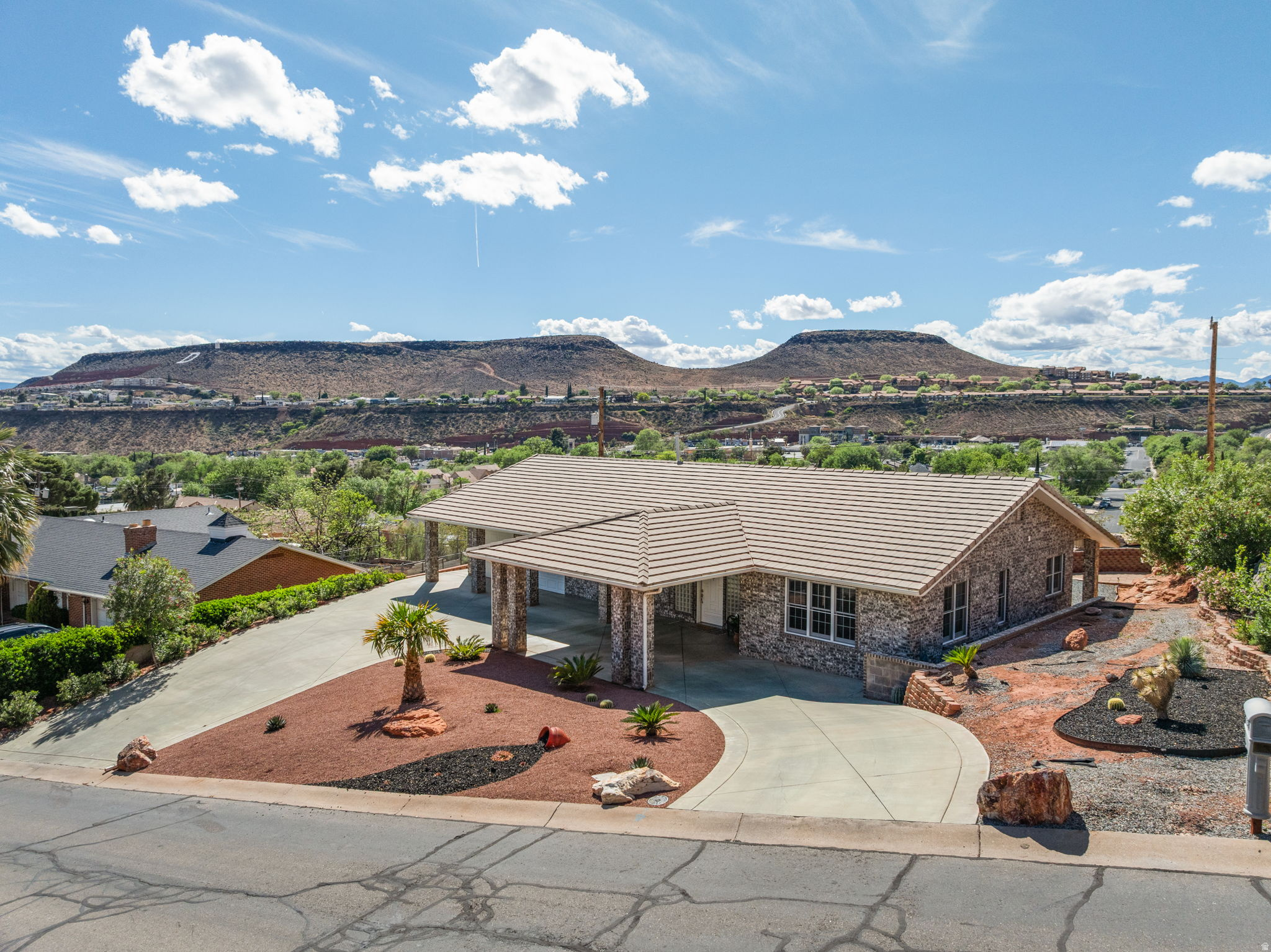 main property photo 42