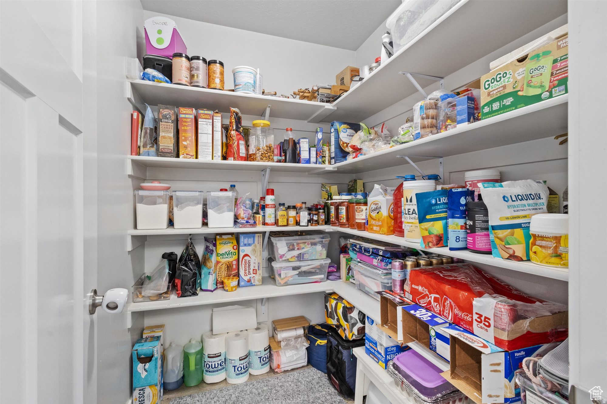 main property photo 14