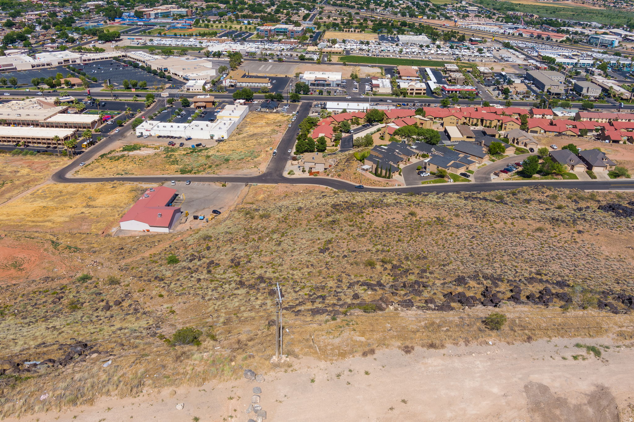 main property photo 17