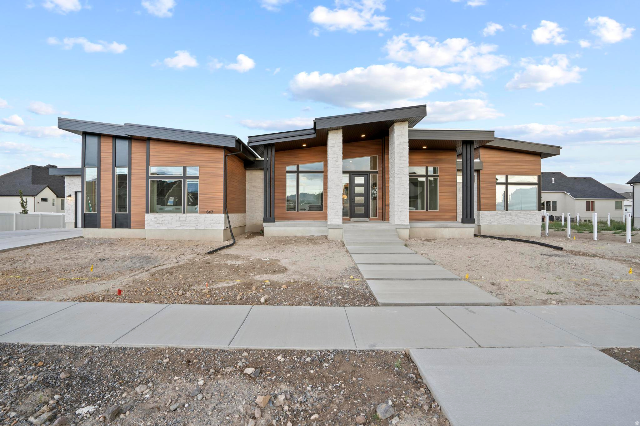 main property photo 44