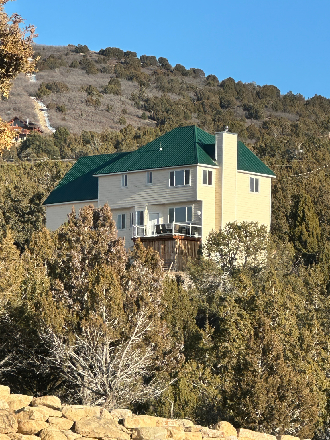main property photo 24