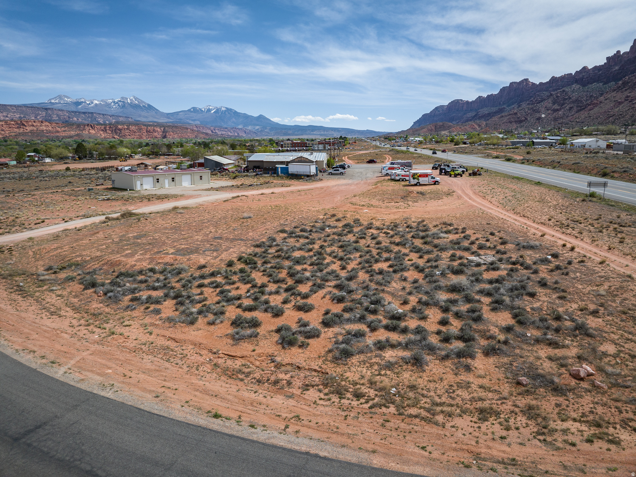 main property photo 8