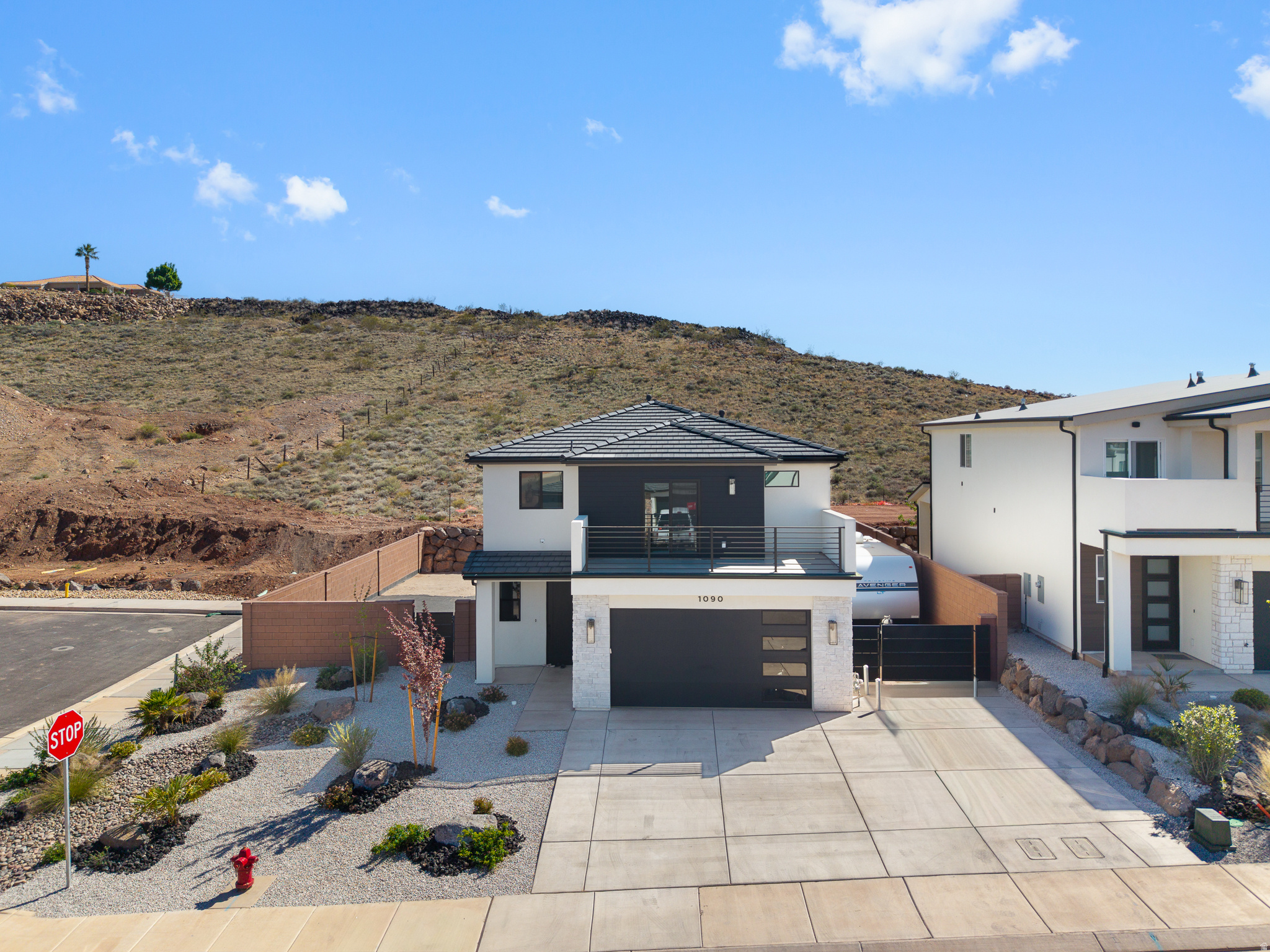 main property photo 45