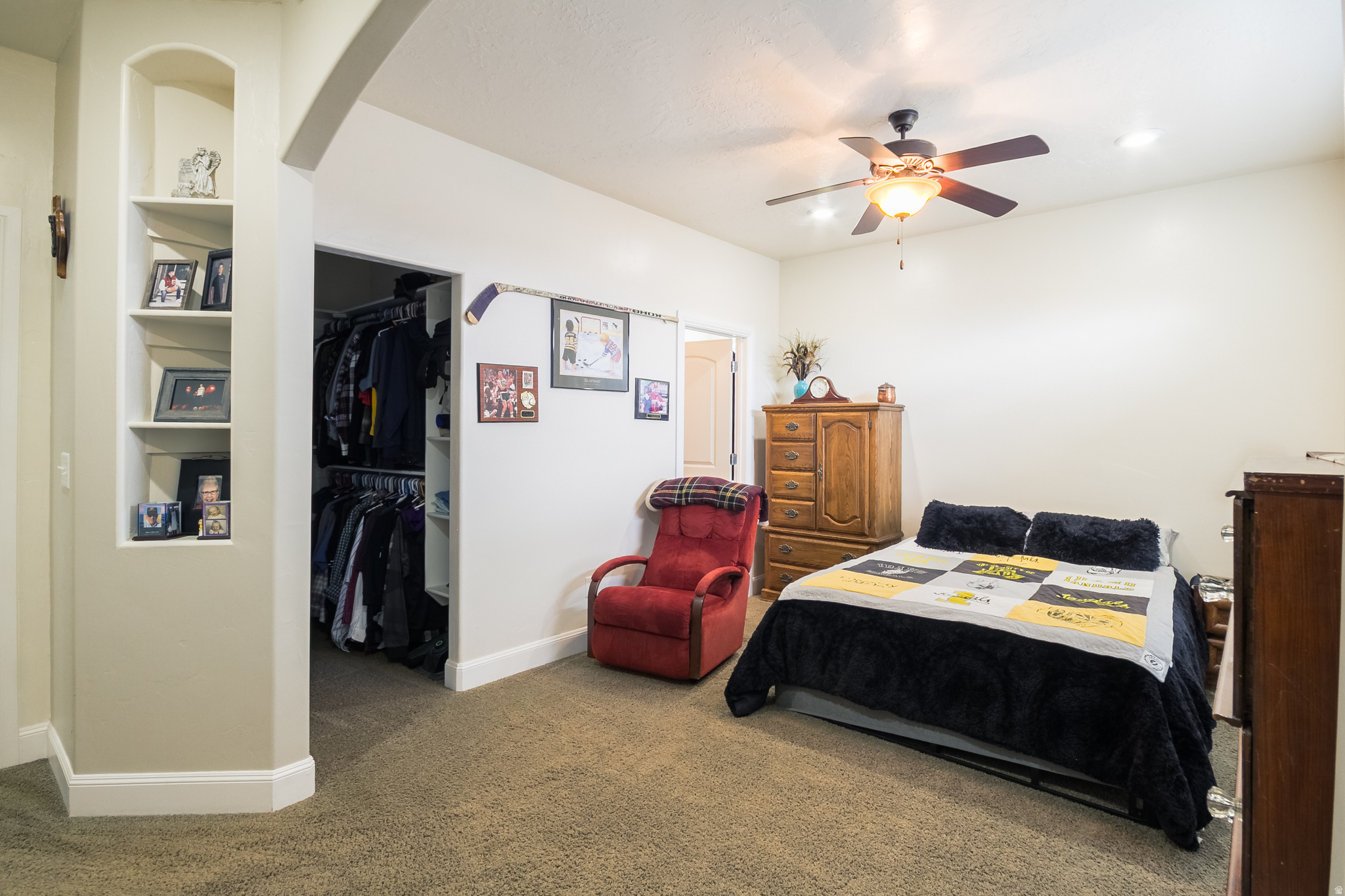 main property photo 14