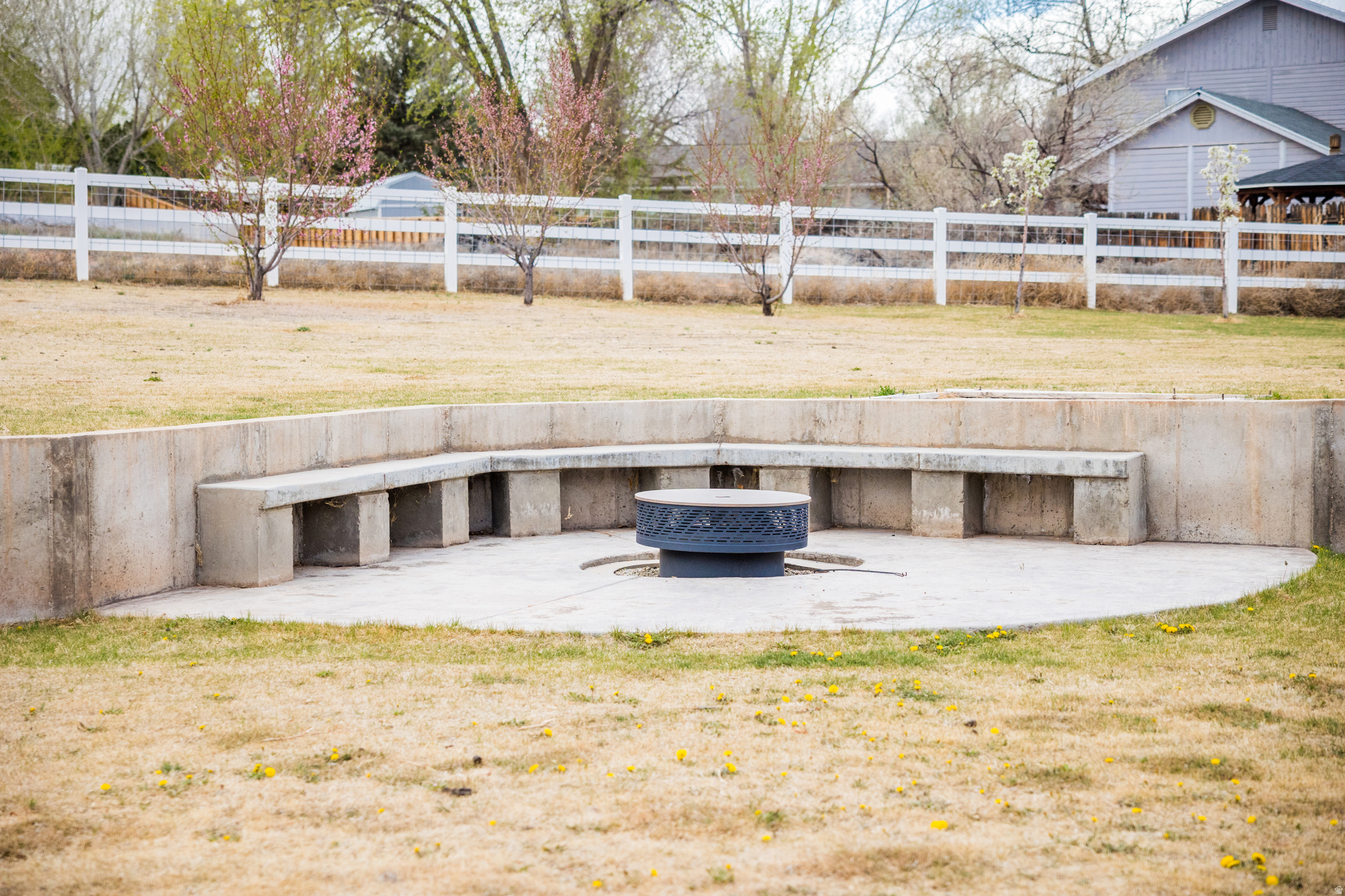 main property photo 39