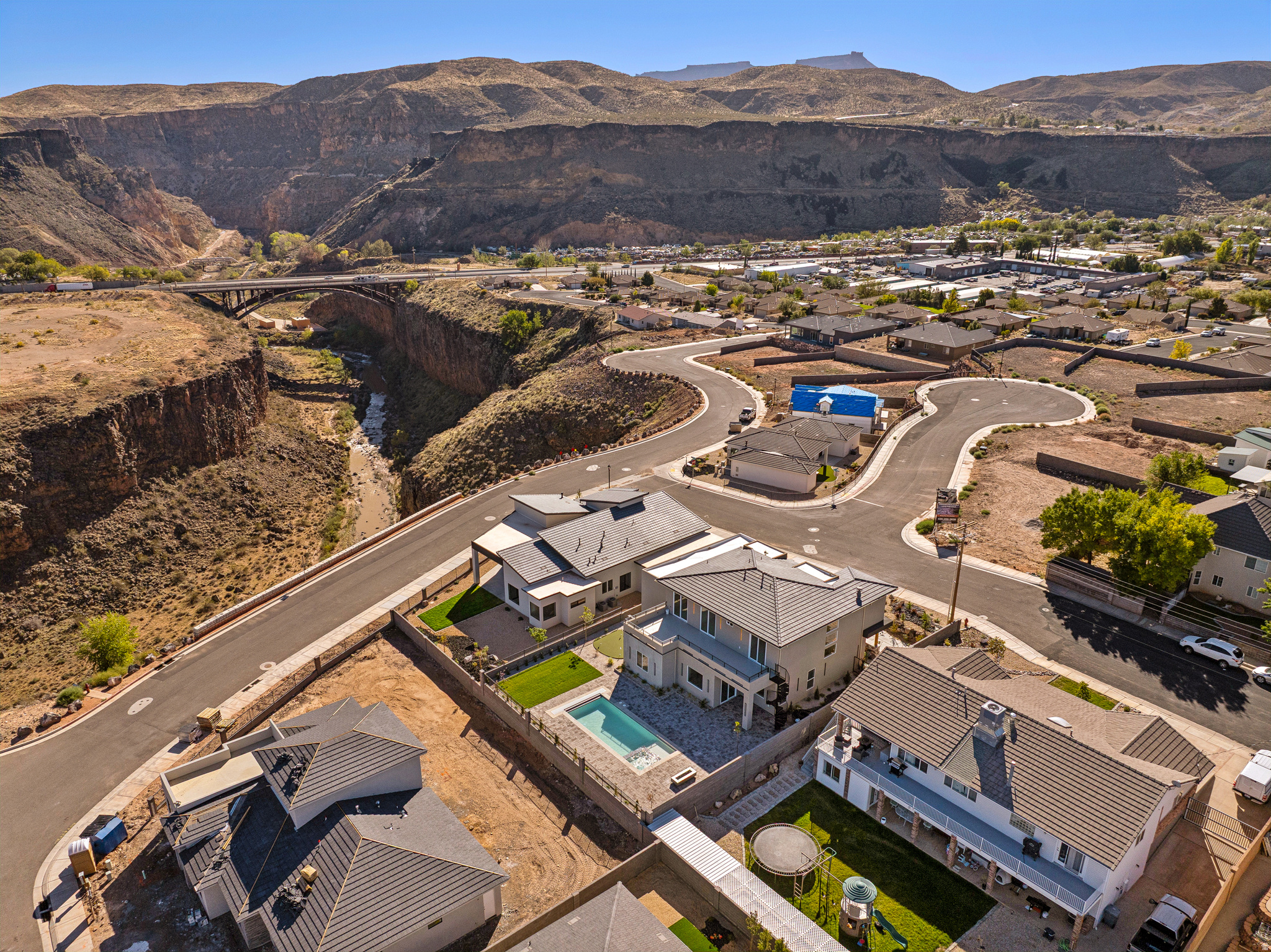 main property photo 42