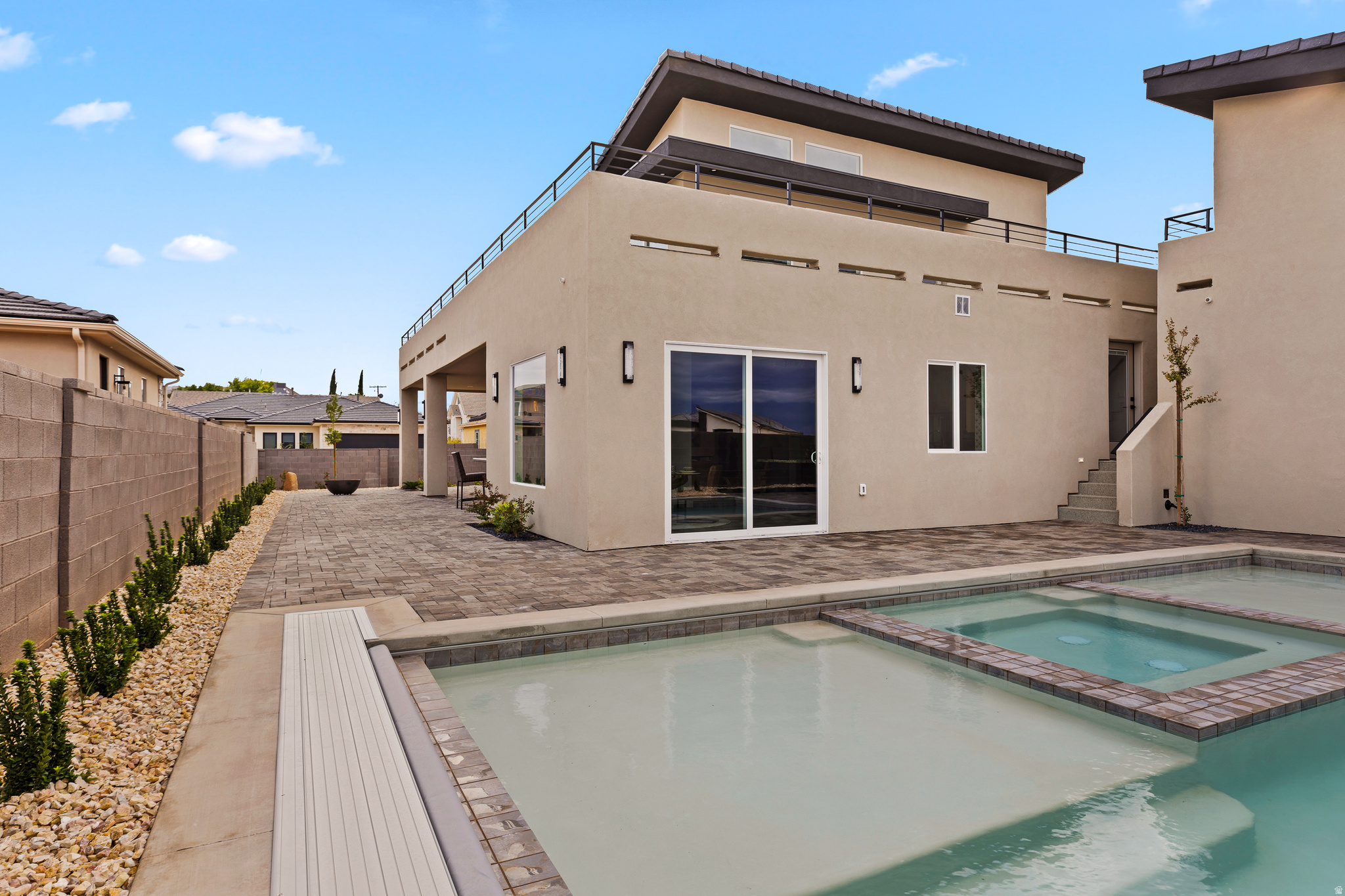 main property photo 54