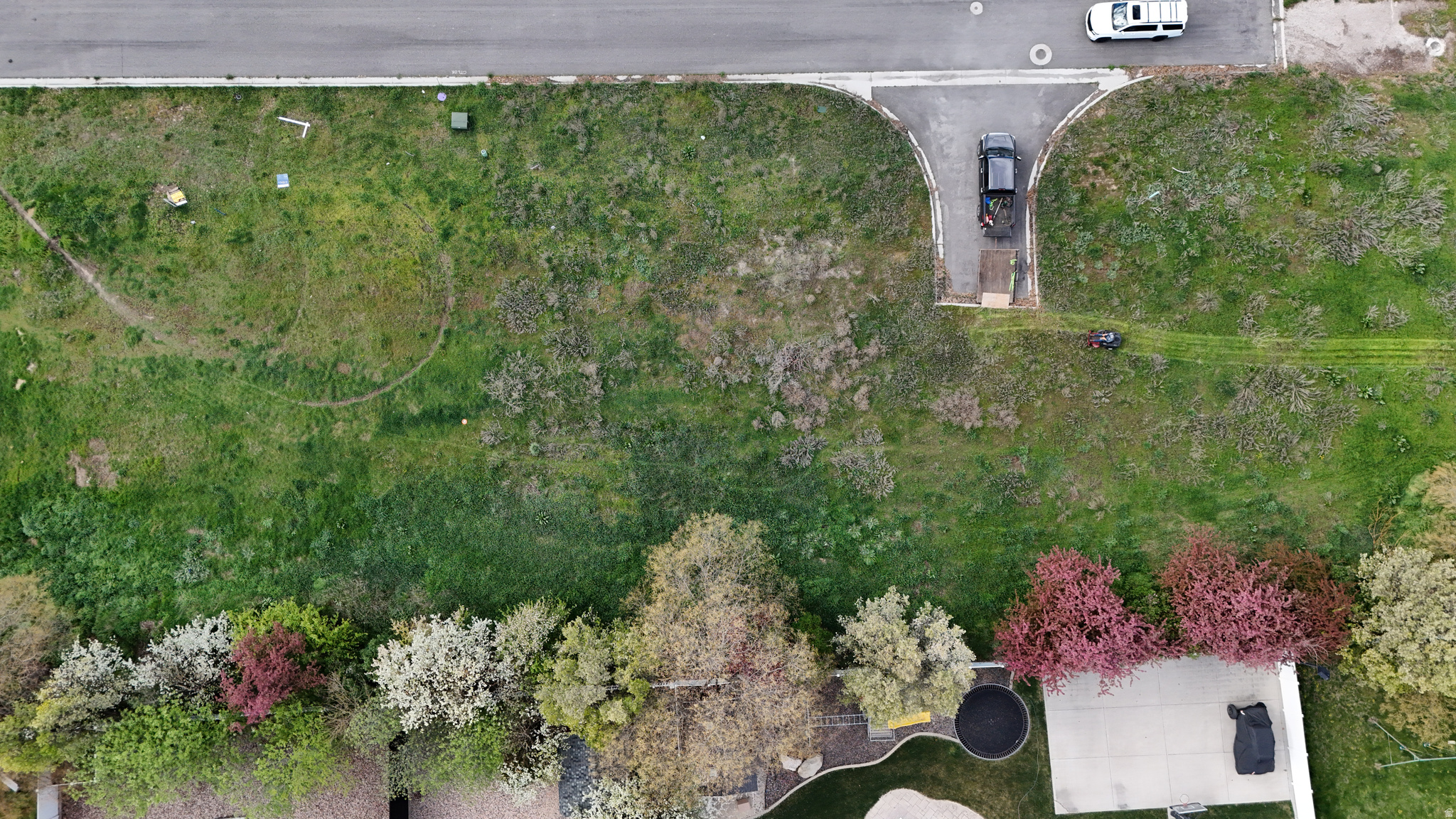main property photo 12