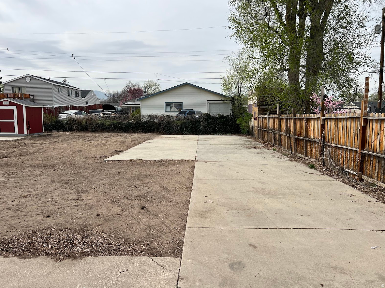 main property photo 14