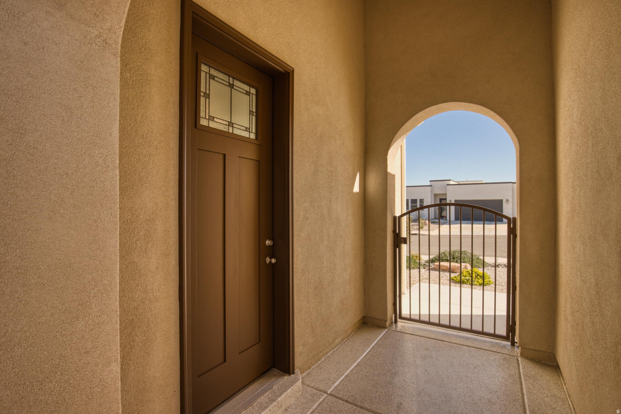 main property photo 13