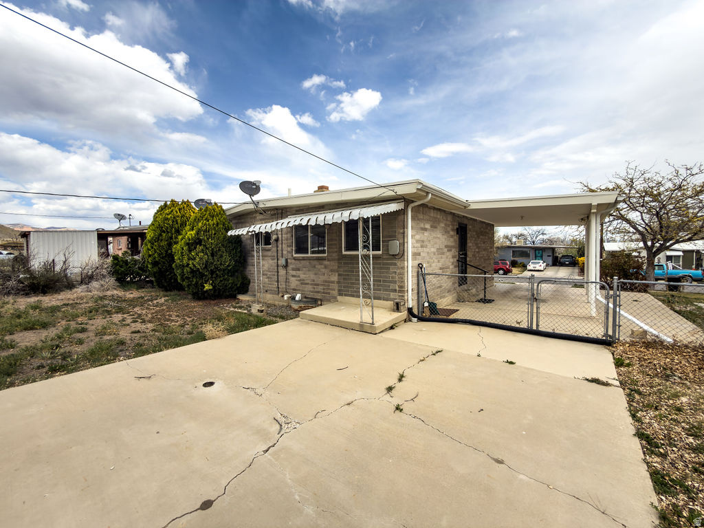 main property photo 24