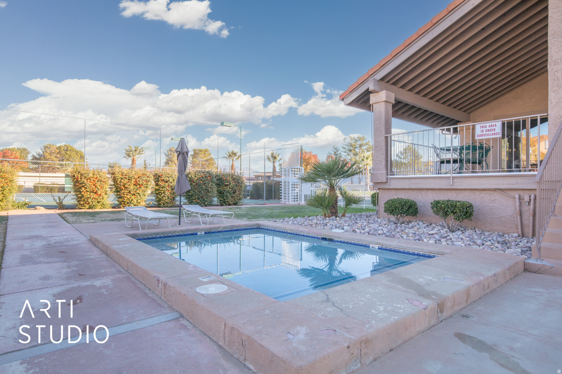 main property photo 18