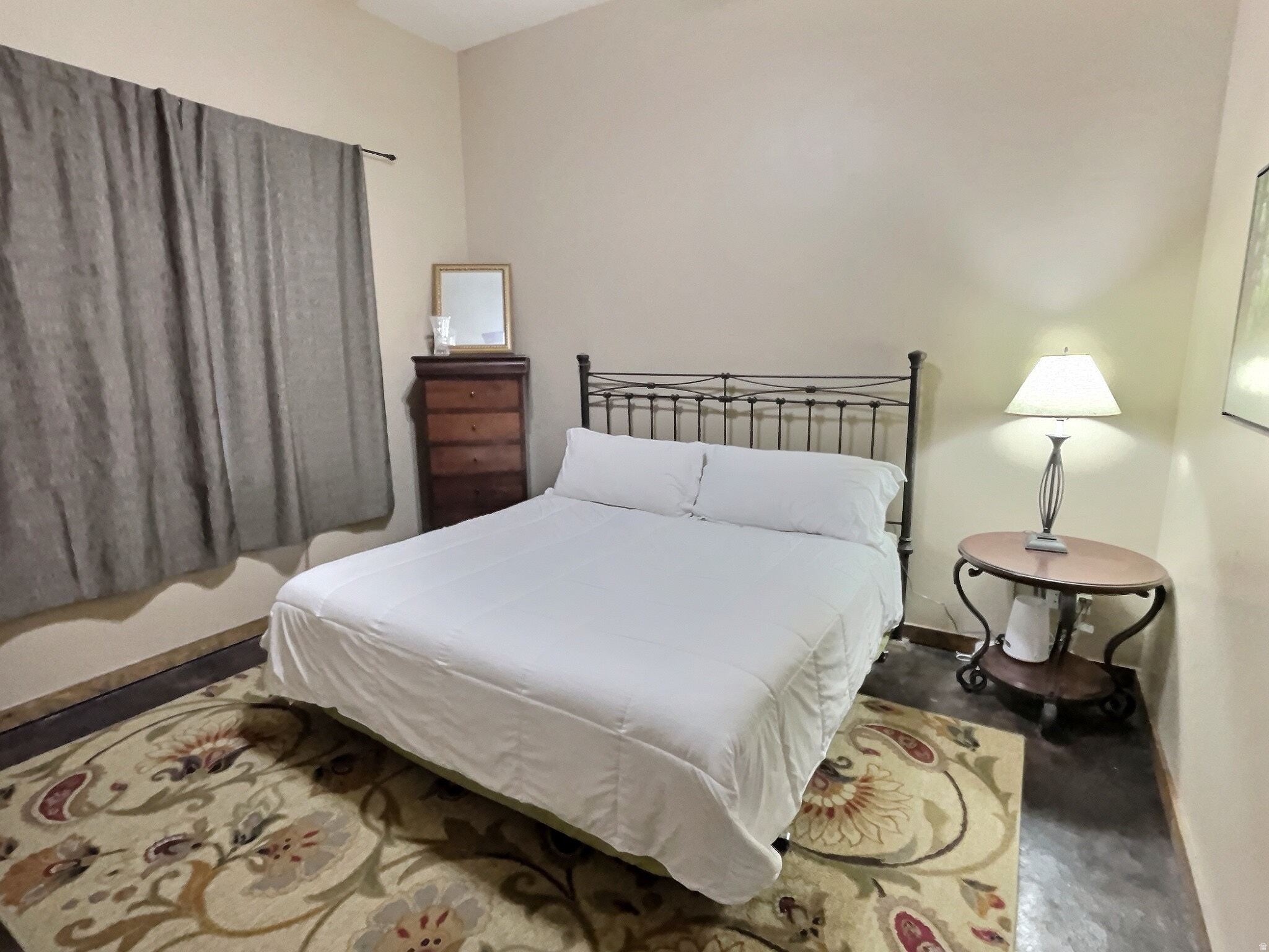 main property photo 18