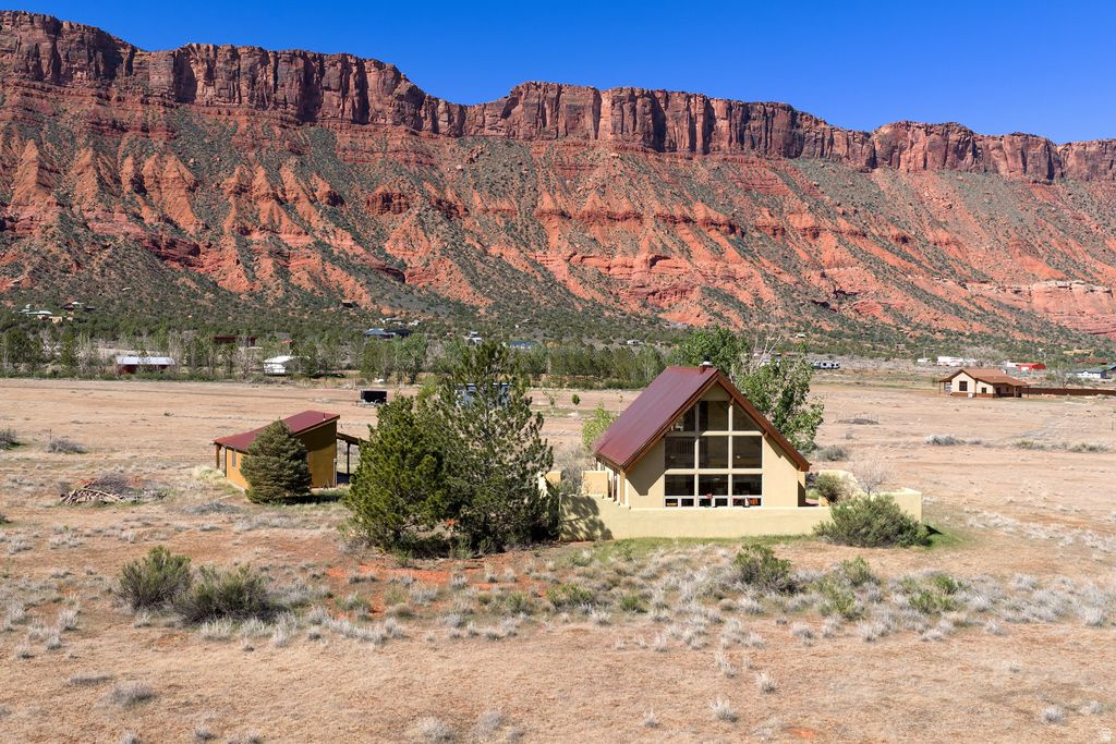 main property photo 0