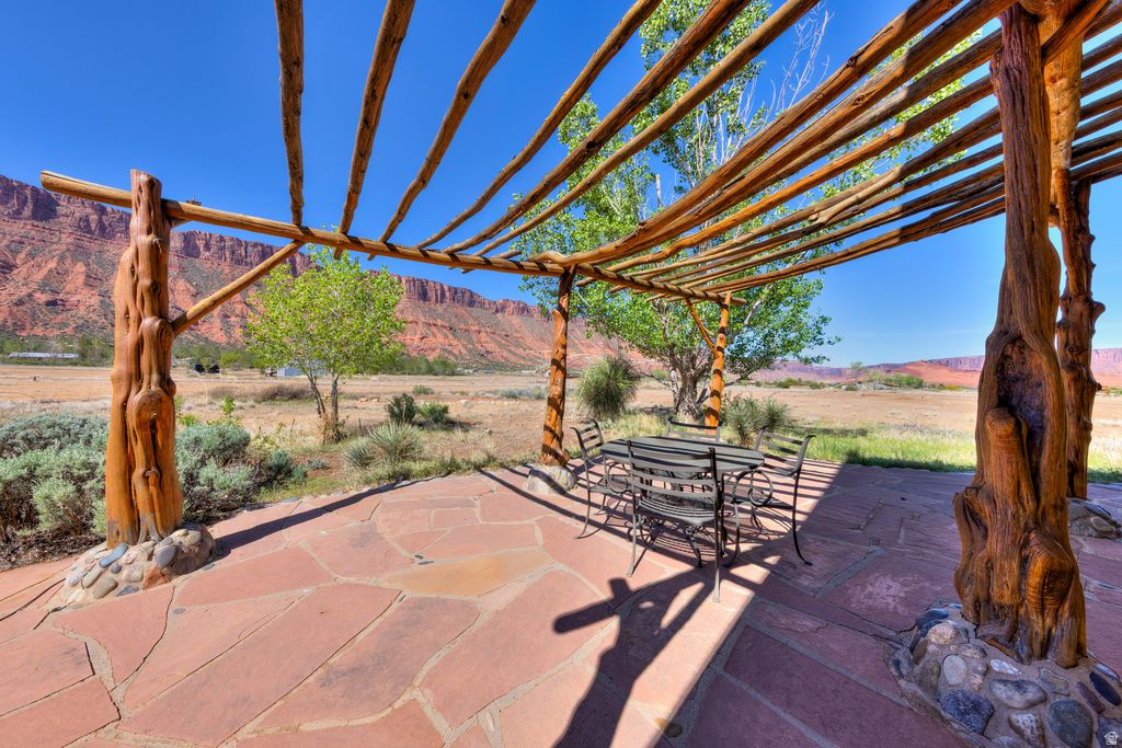 main property photo 41