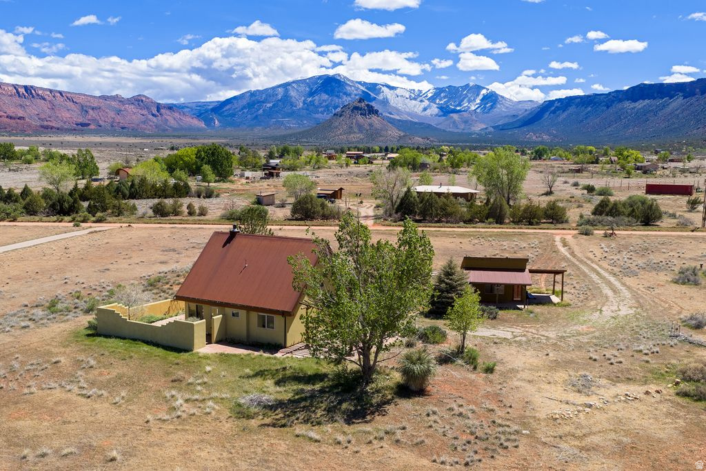 main property photo 7