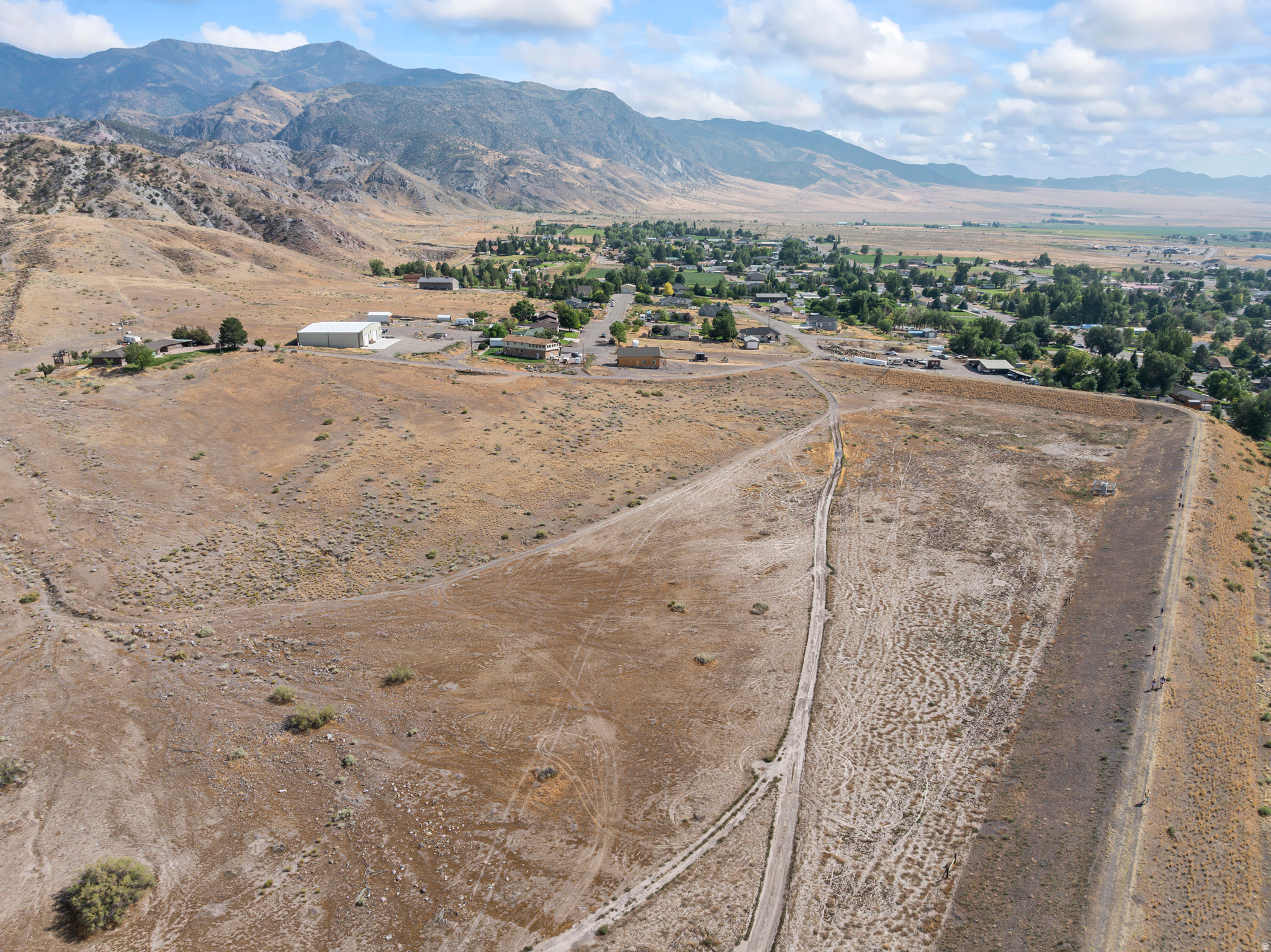 main property photo 8