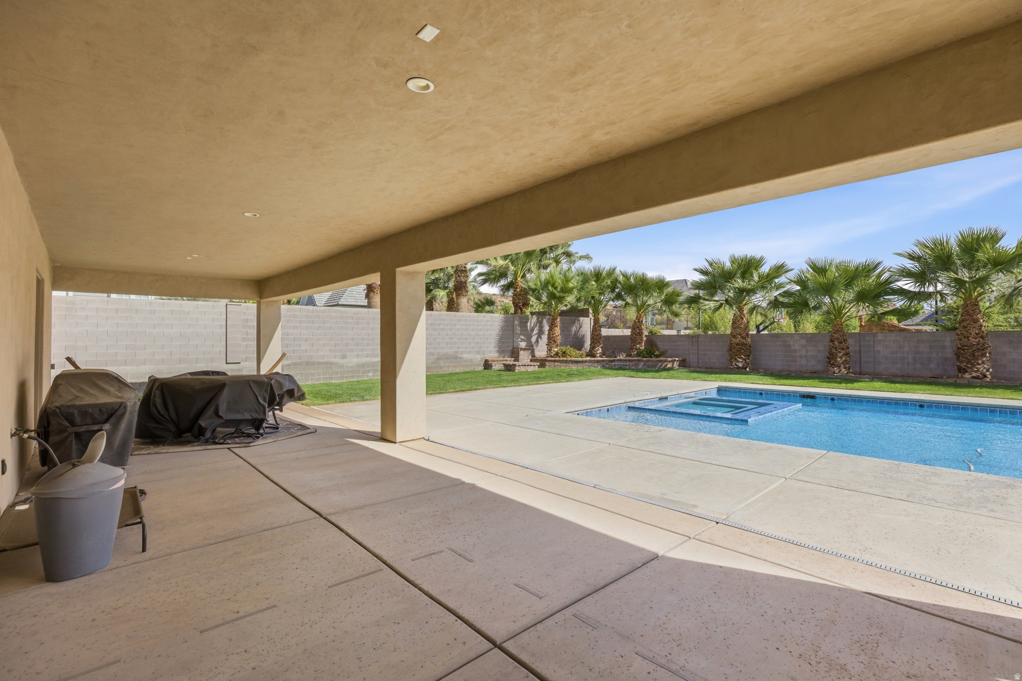 main property photo 54