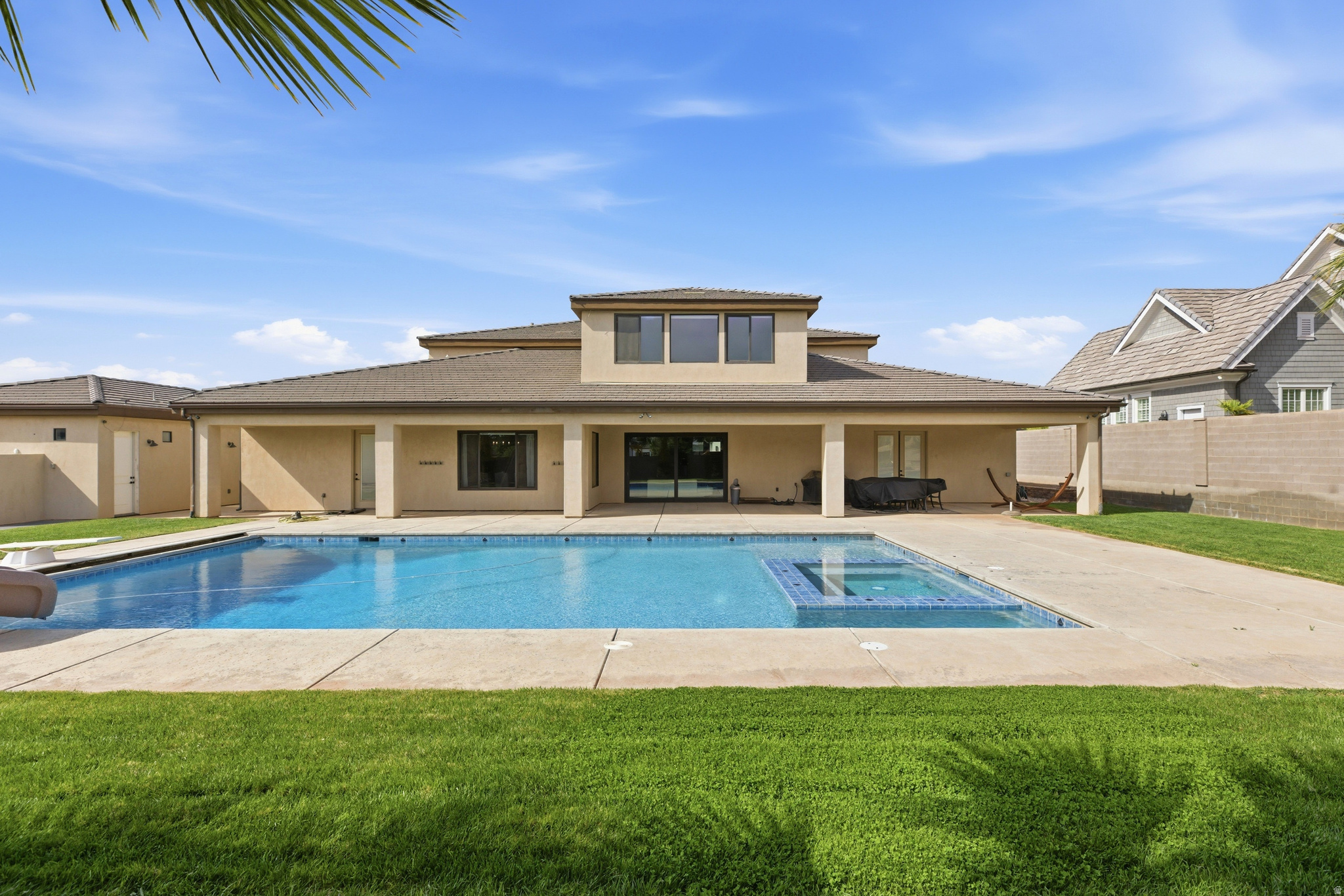 main property photo 59