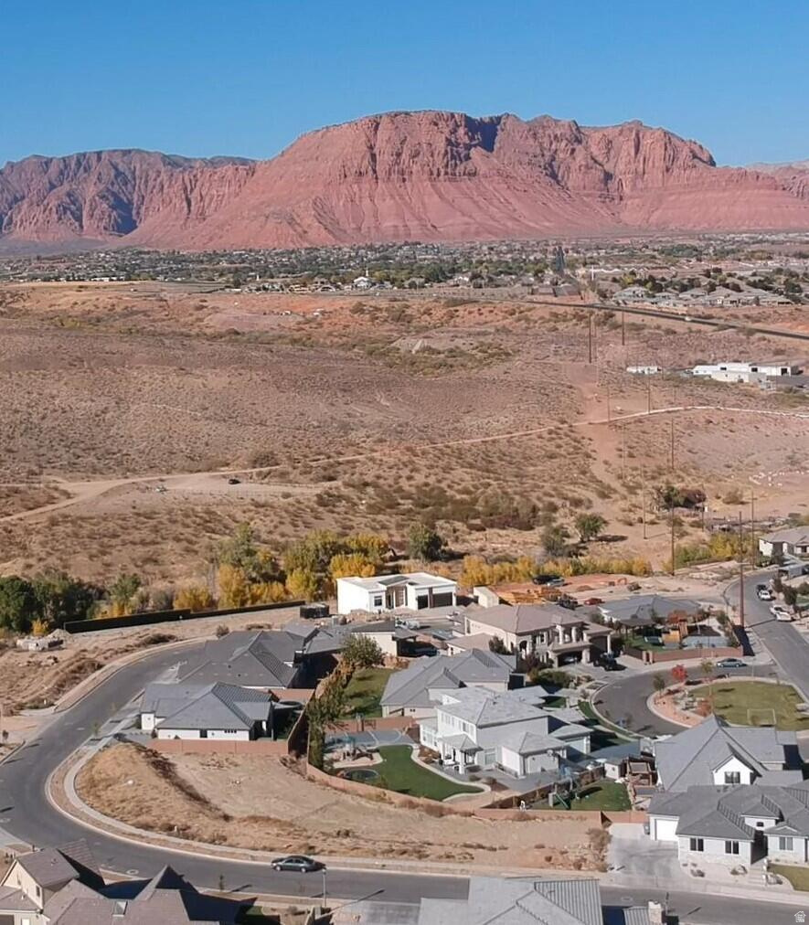 main property photo 0