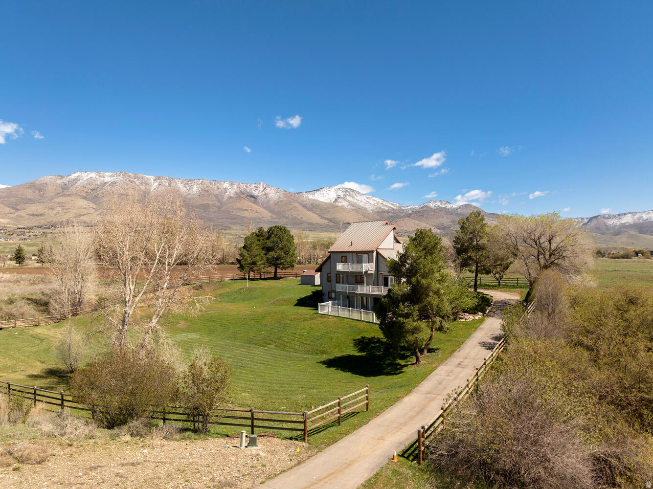 main property photo 27