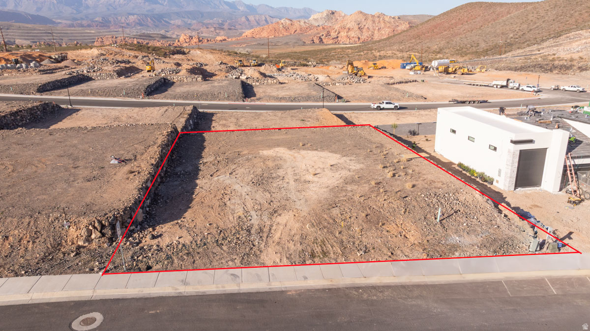 main property photo 0