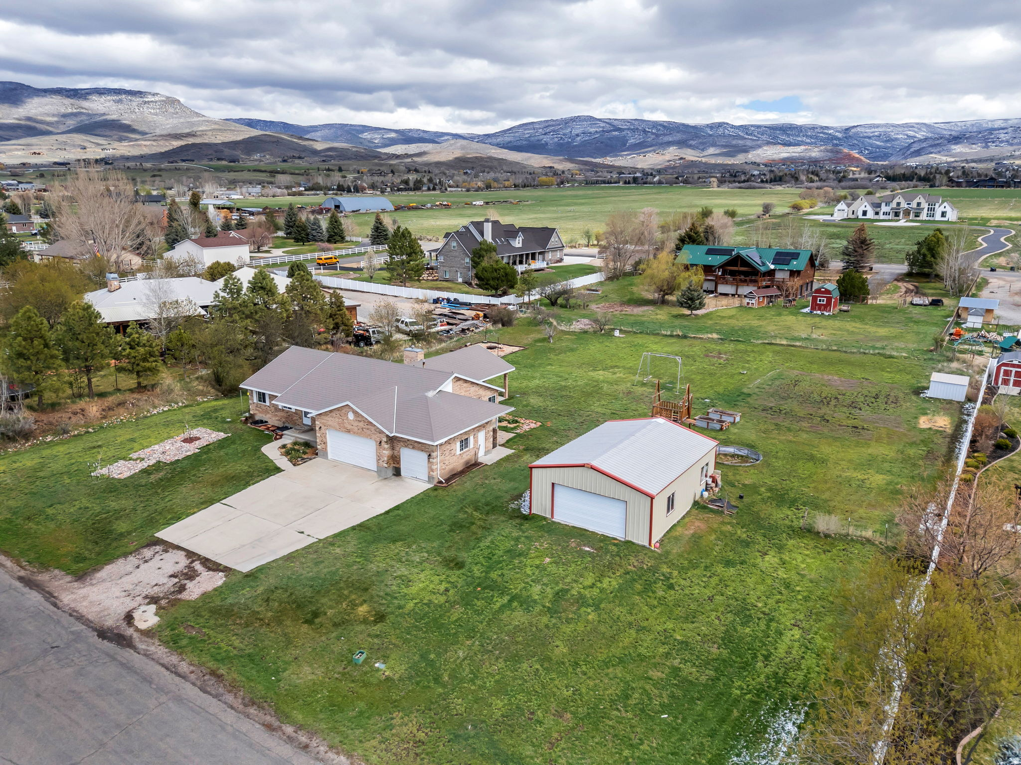 main property photo 51