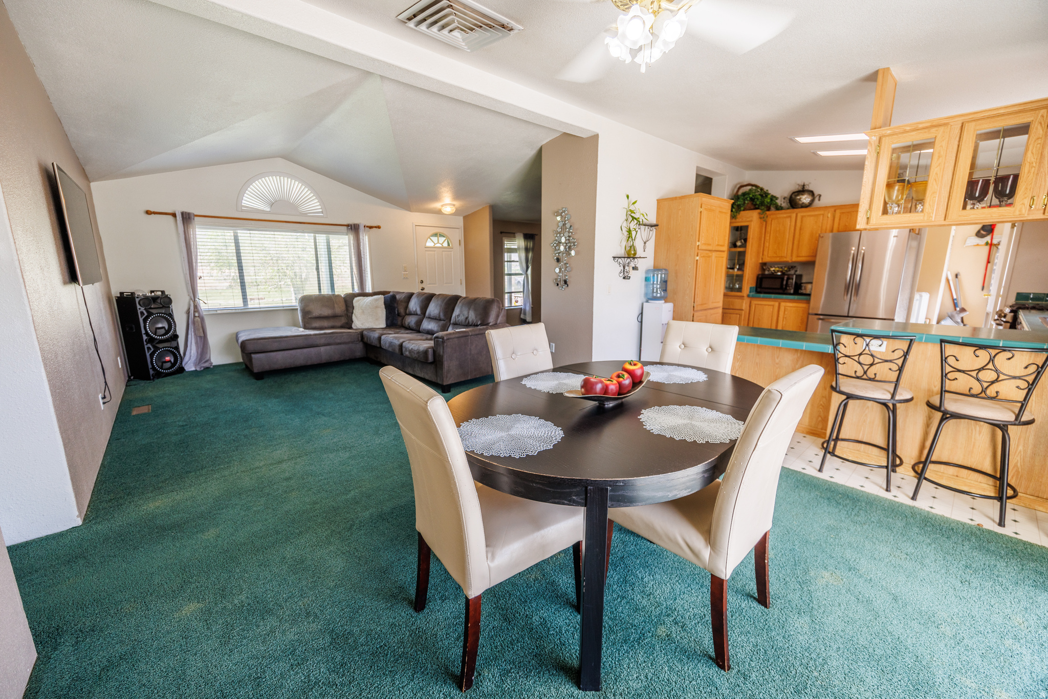 main property photo 40