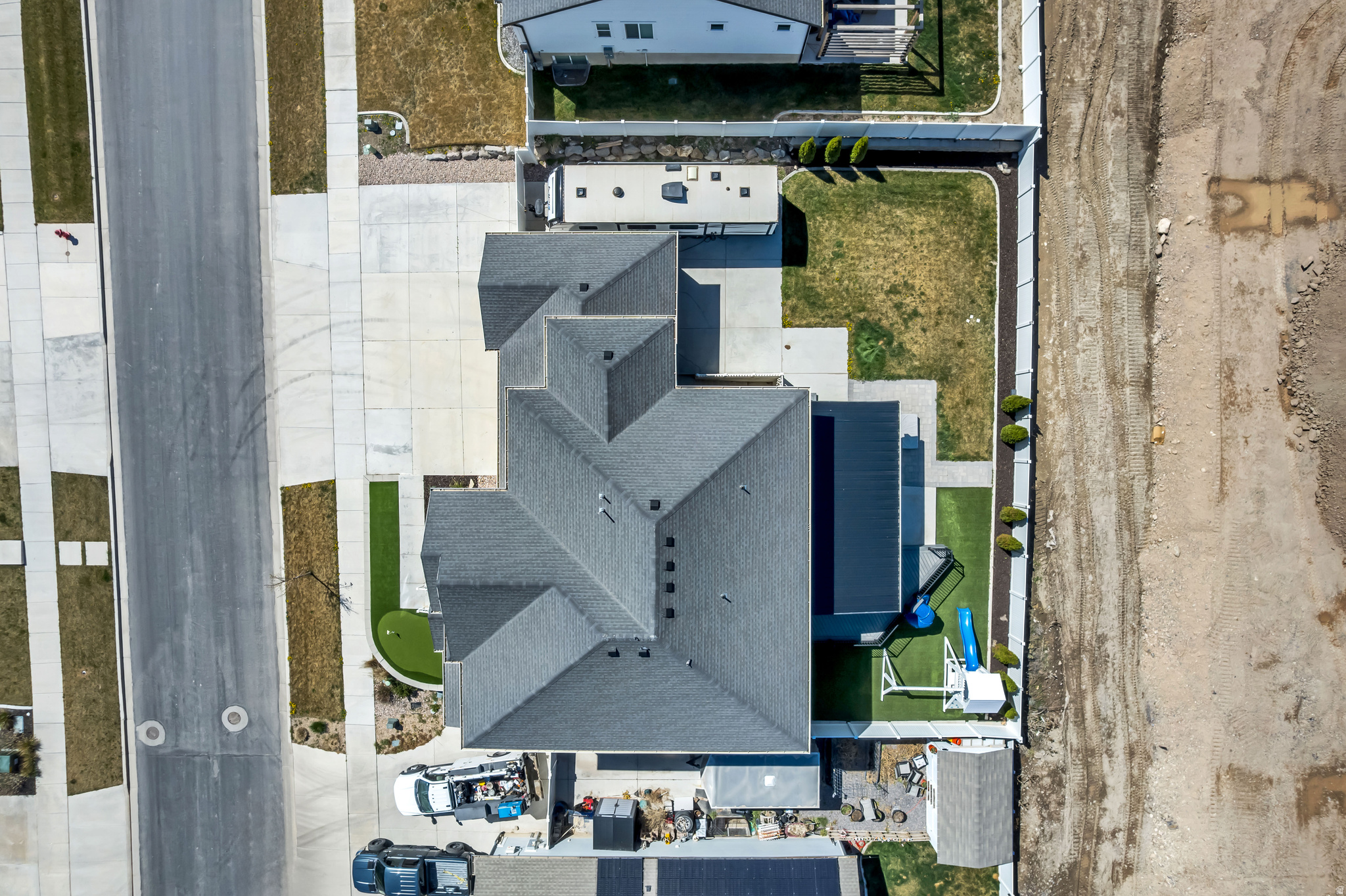 main property photo 57