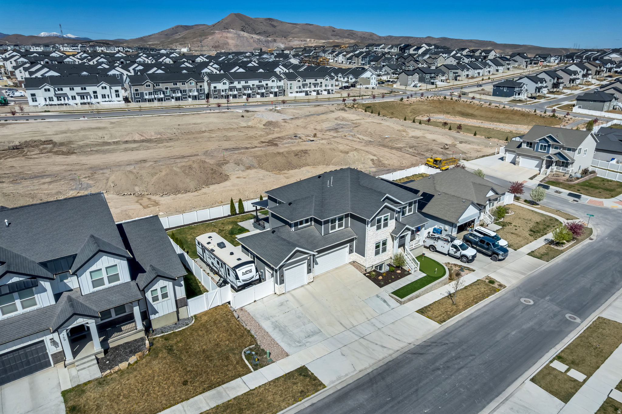main property photo 69