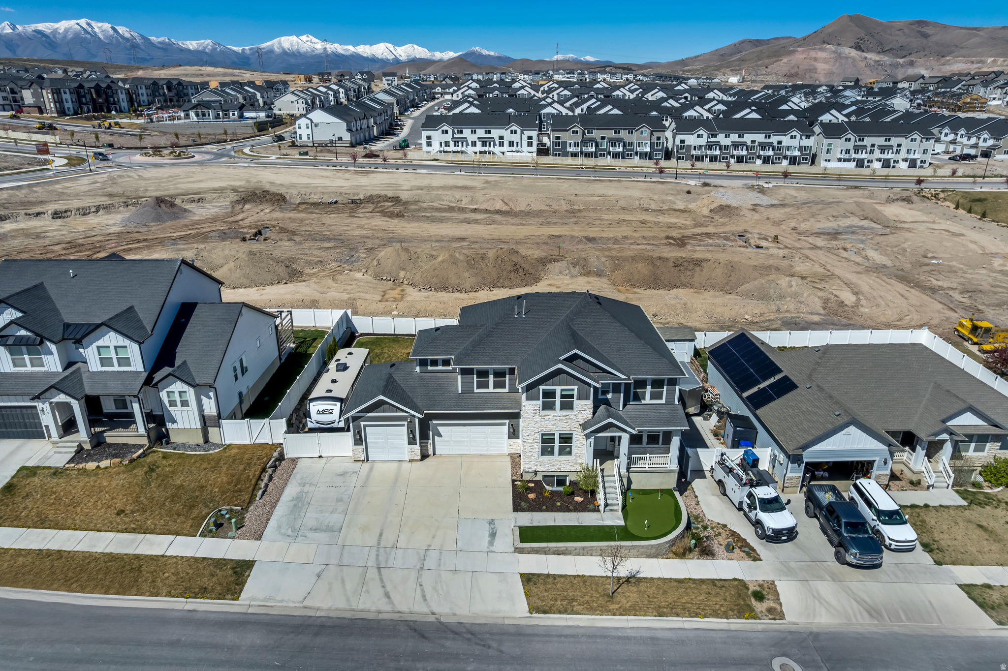 main property photo 71