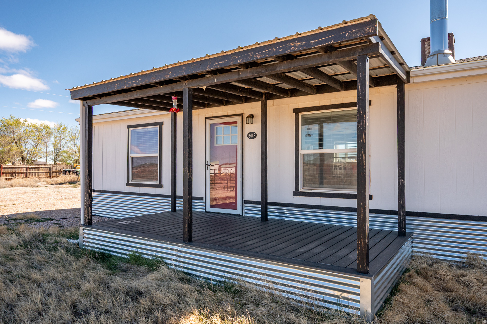 main property photo 3