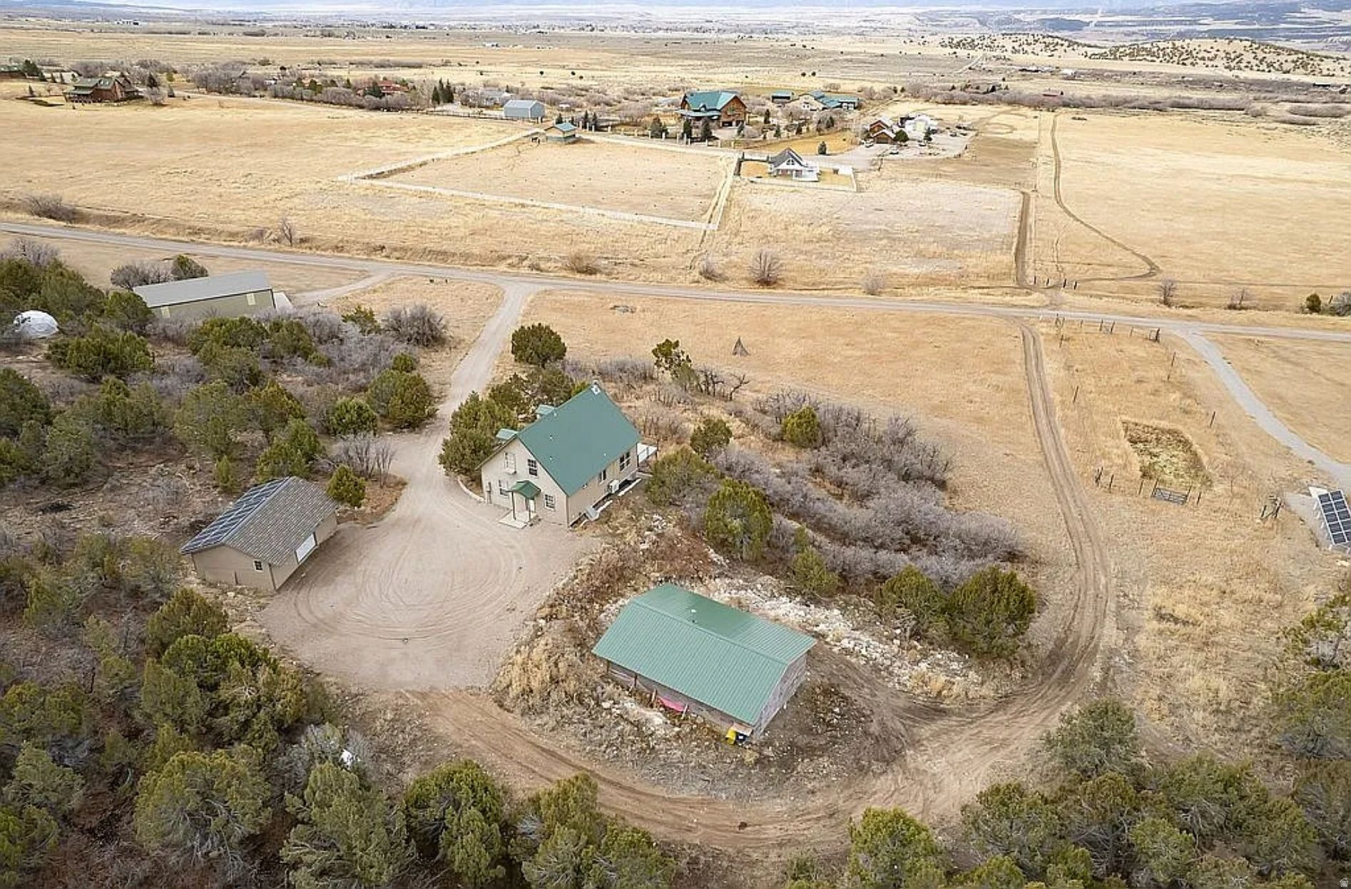 main property photo 46