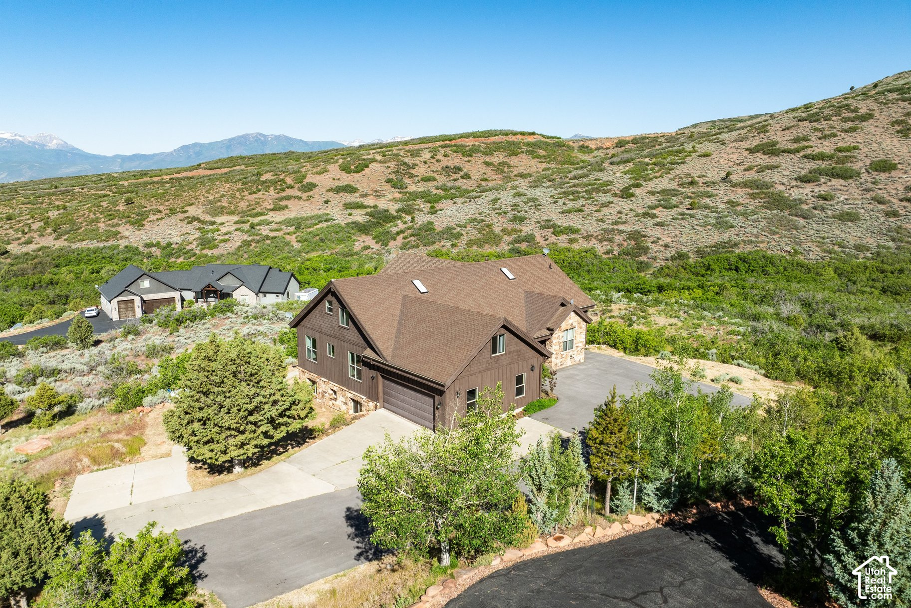 main property photo 73