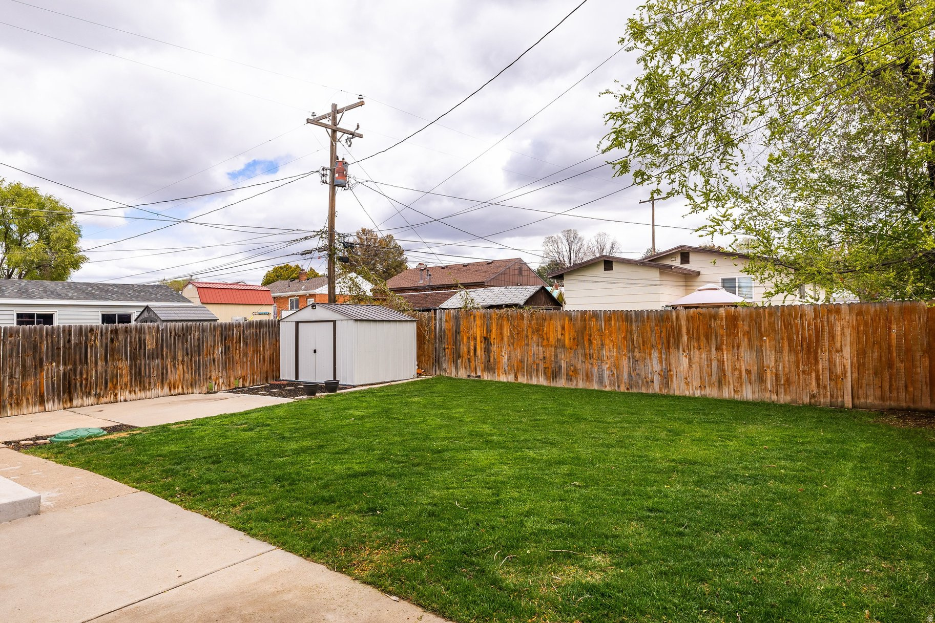 main property photo 22