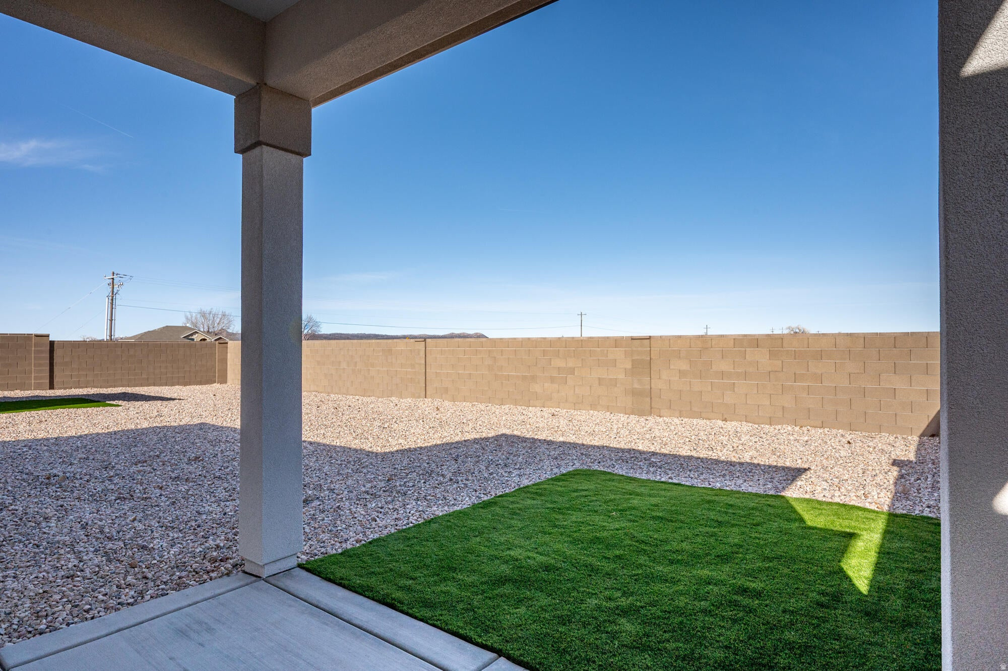 main property photo 47
