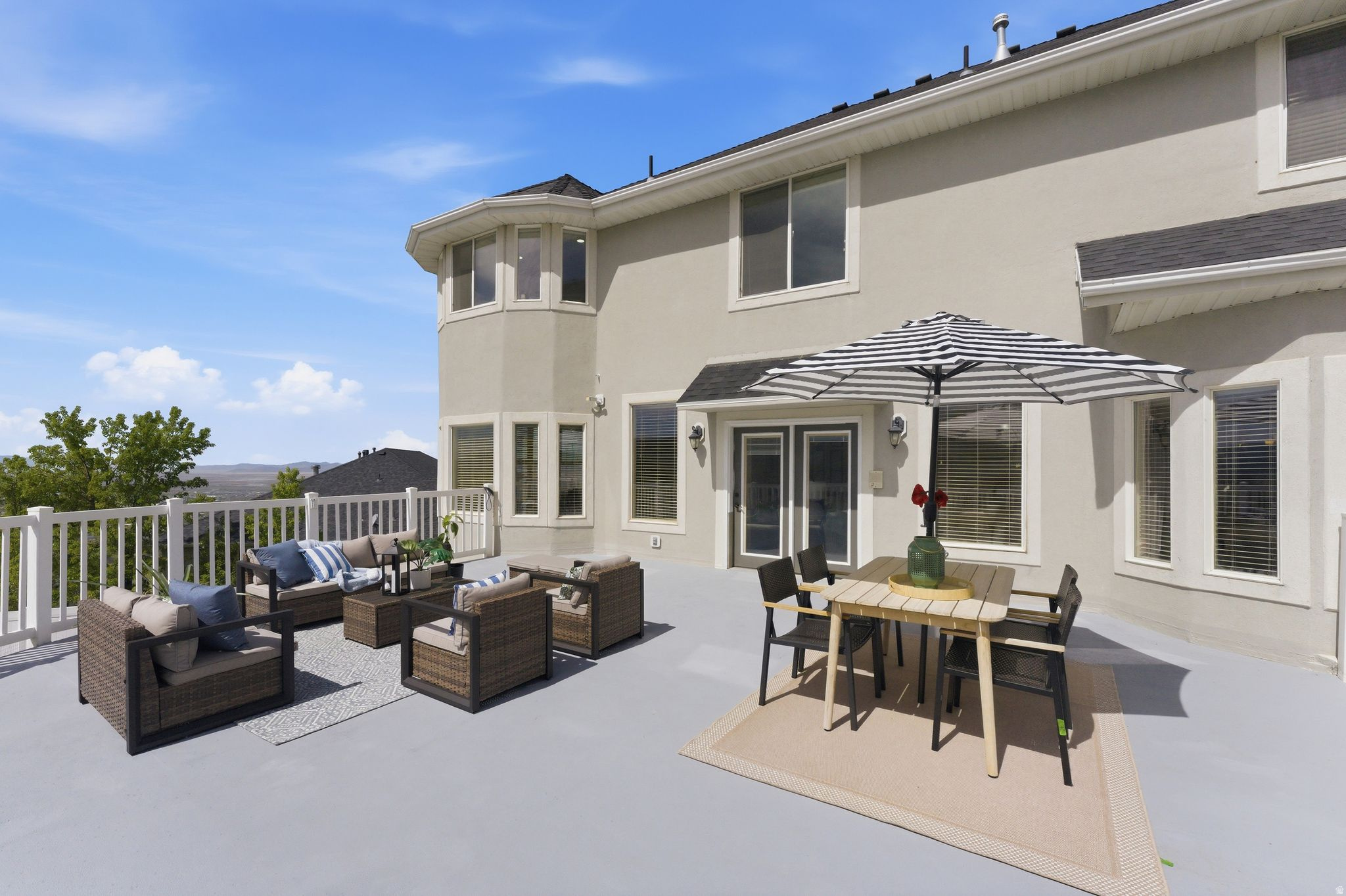 main property photo 61