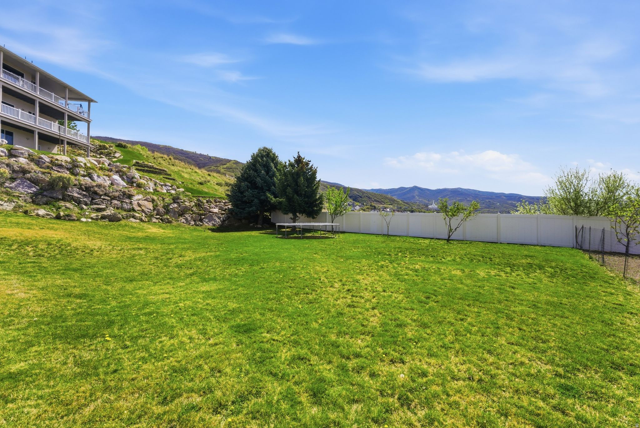 main property photo 65